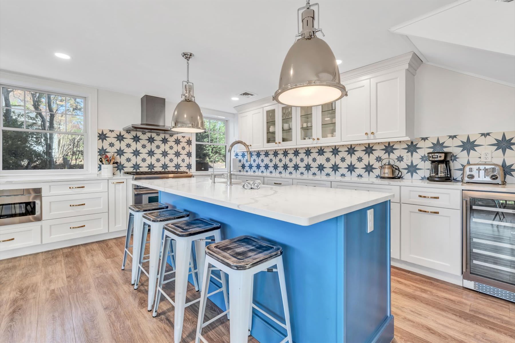Waterfront Retreat with Private Dock and Fire Pit, Sleeps 8, Outdoor Dining, Spa-Style Primary, Chef’s Kitchen w/ Dual Dishwashers, Gas Fireplace, River Views, Bright Open Layout, Central A/C, Perfect Coastal Escape for Families, 24 Hr Hospitality — Falmouth, MA — vacation rental