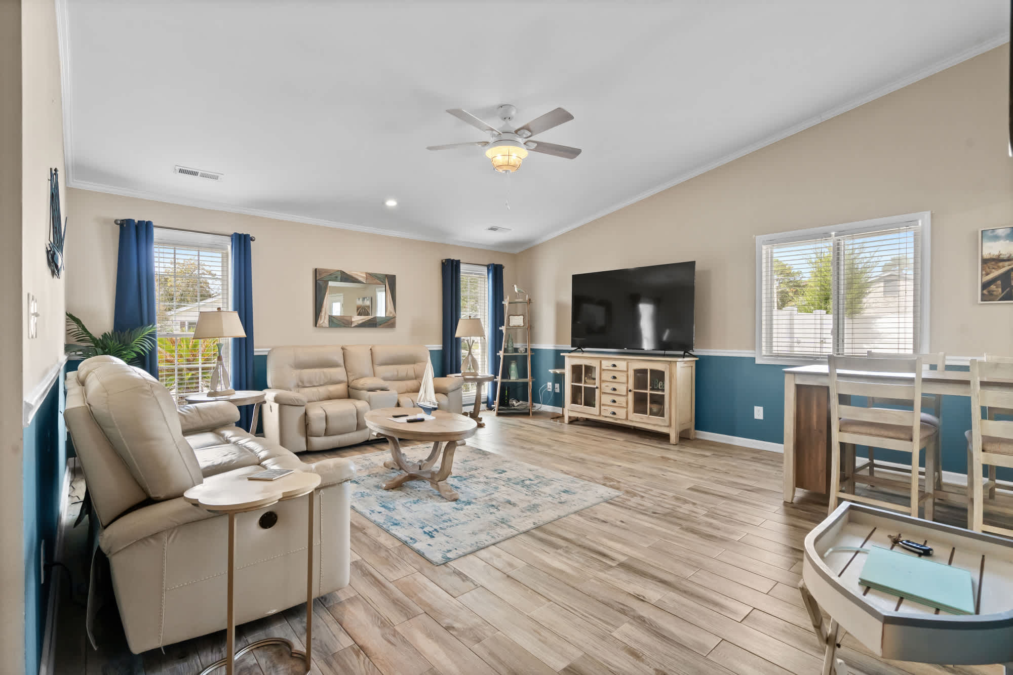 Salty Breeze Retreat With Pool & LSV By Beach Star 3