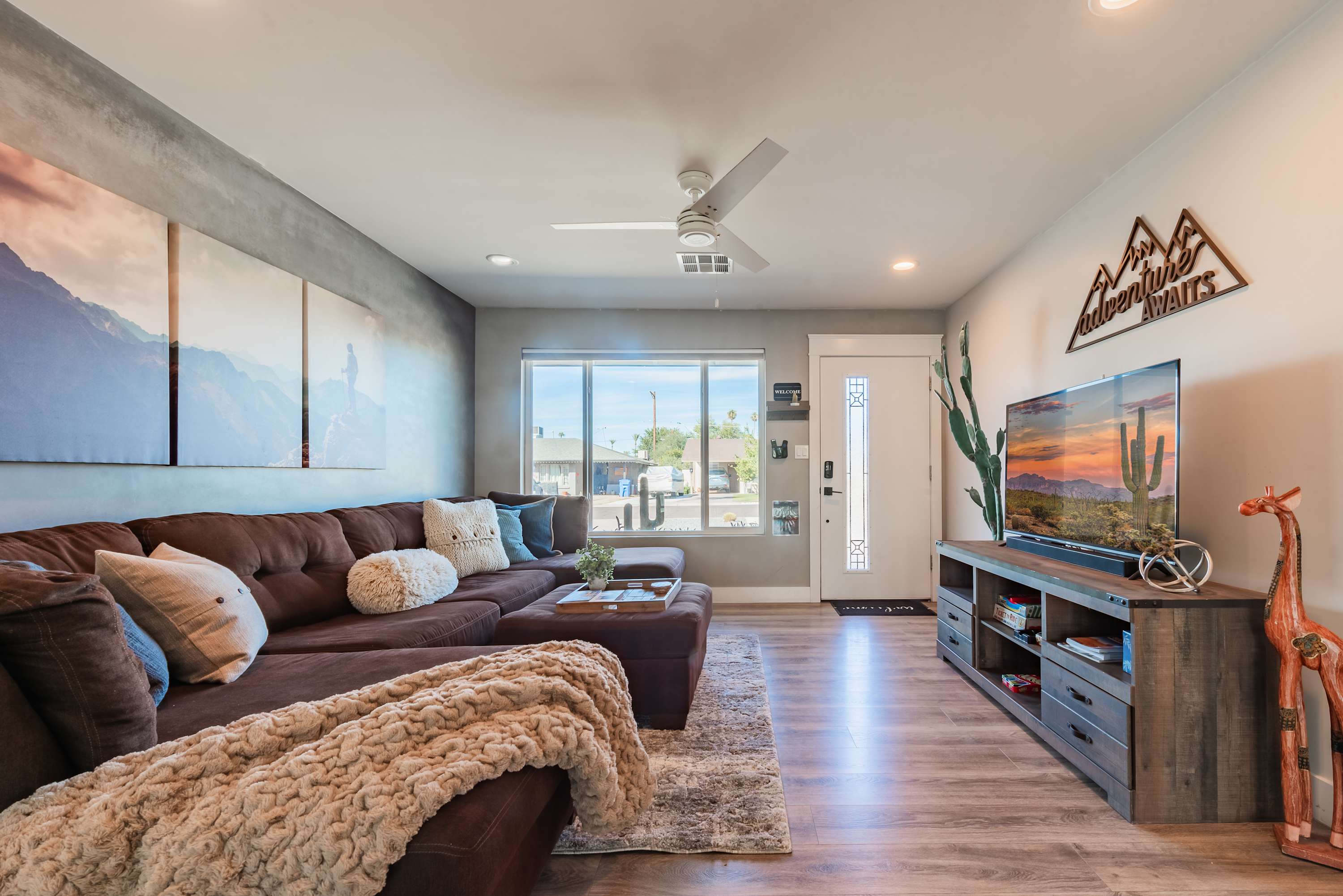 Cozy 3BD Hikers Retreat with Pool & Game Room — Phoenix, AZ — vacation rental