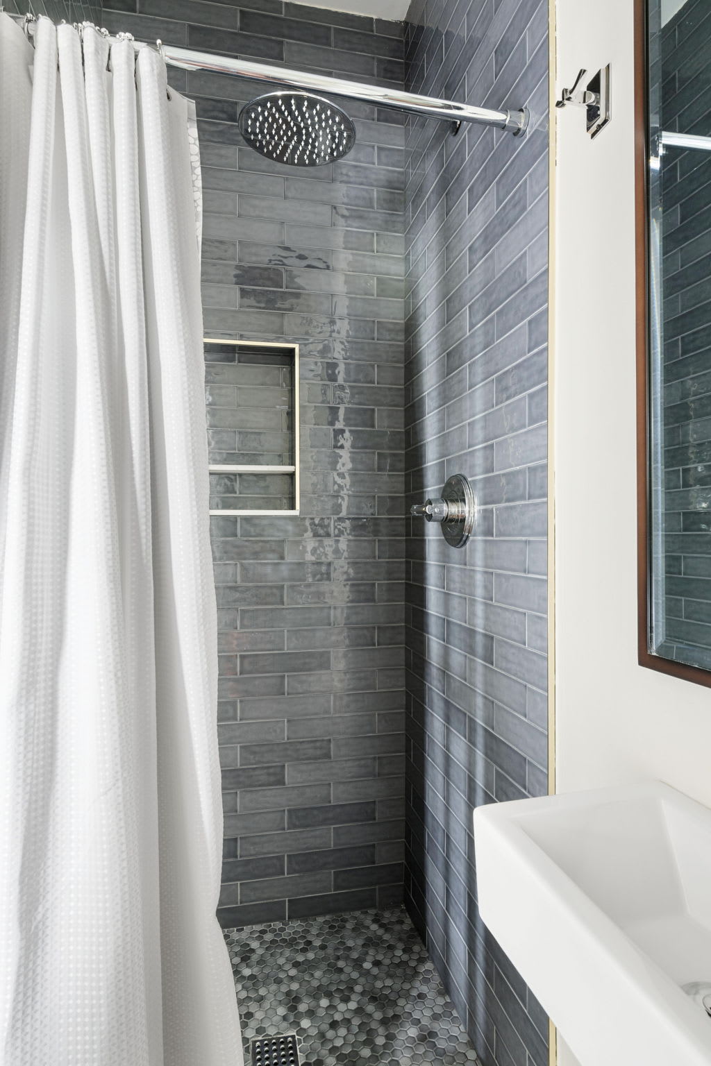 Rosemary House | Unit B | Sleeps 6