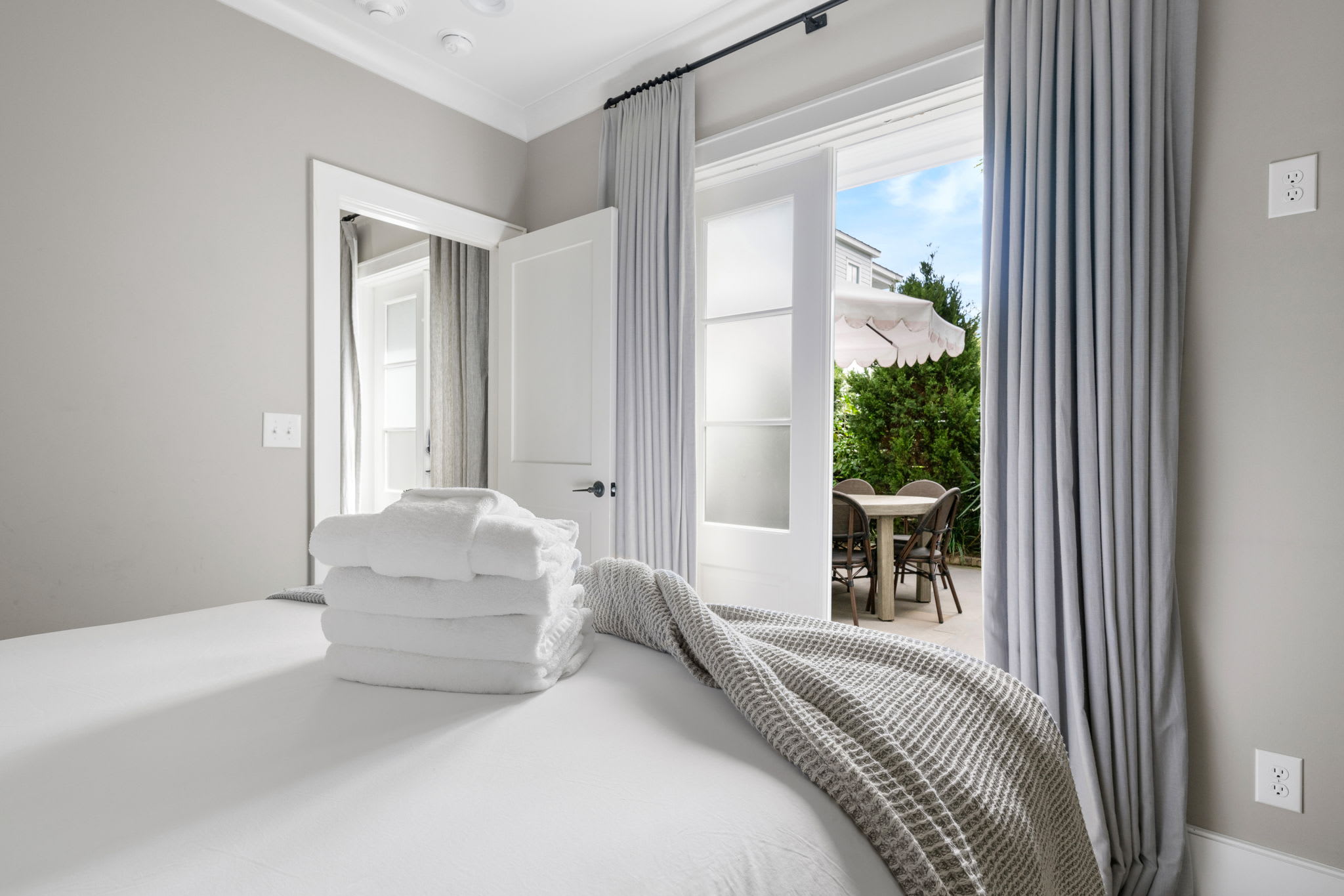 Thomas Waring House | Unit D | Sleeps 6