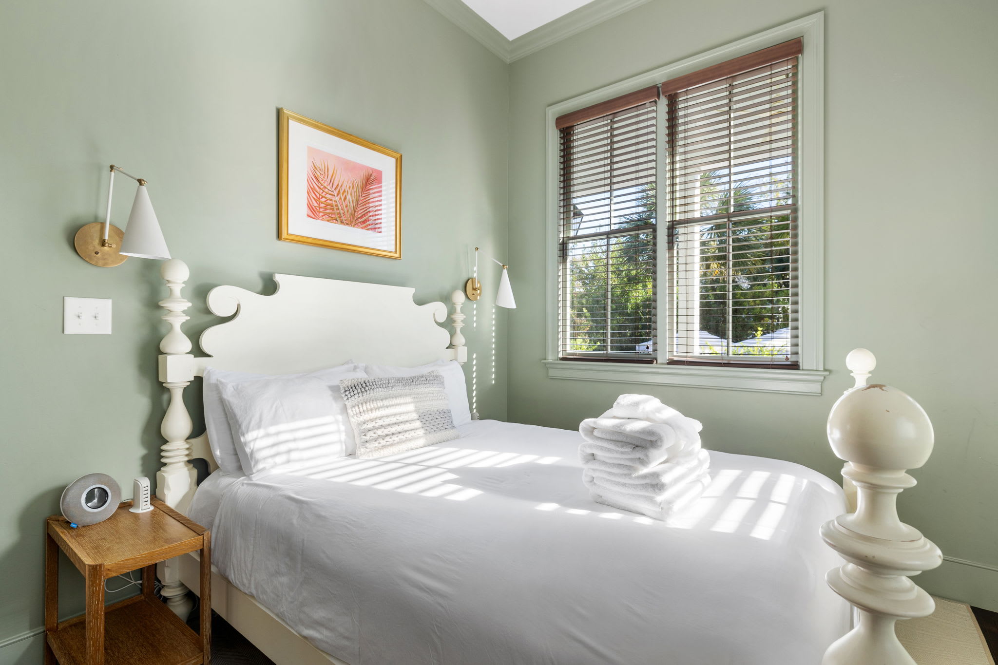 Harleston House | Unit B | Sleeps 7