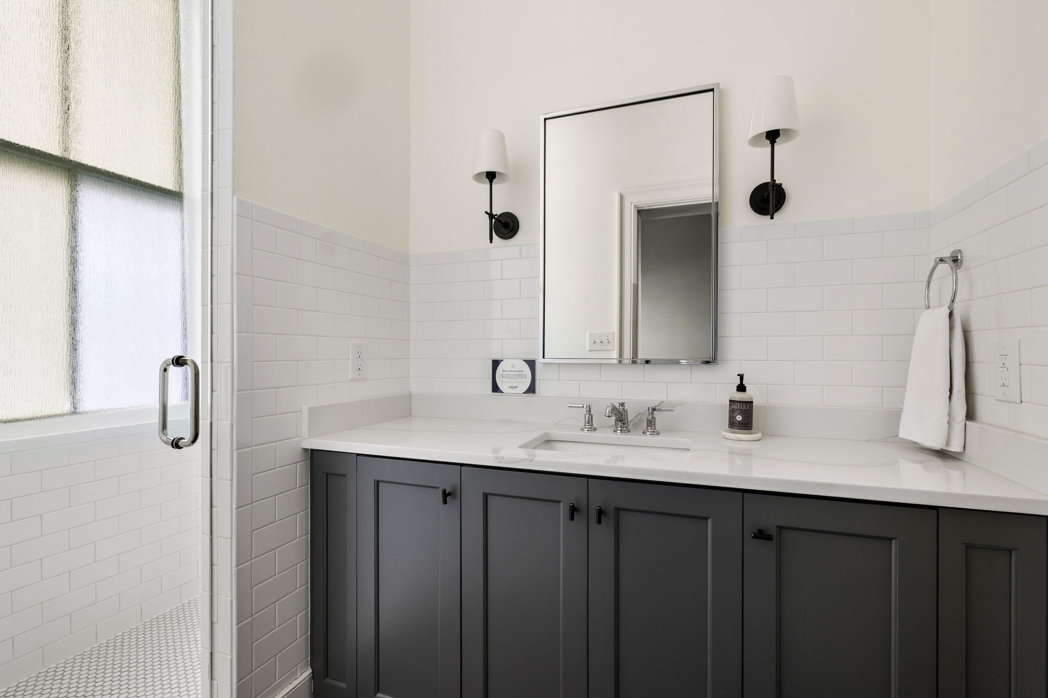 Harleston House | Unit B | Sleeps 7
