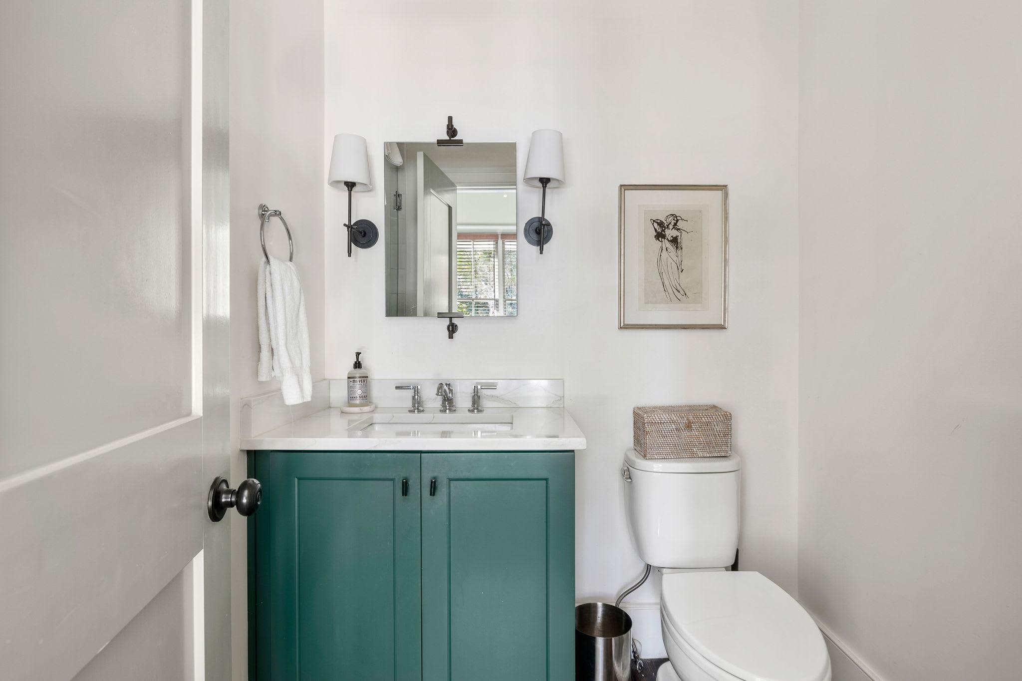 Harleston House | Unit B | Sleeps 7