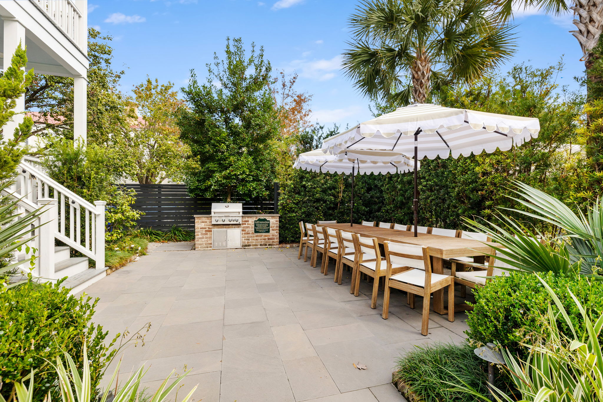 Harleston House | Unit B | Sleeps 7