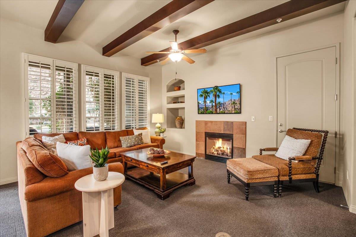 Tranquil Villa with Captivating Desert Views #A - Photo 3