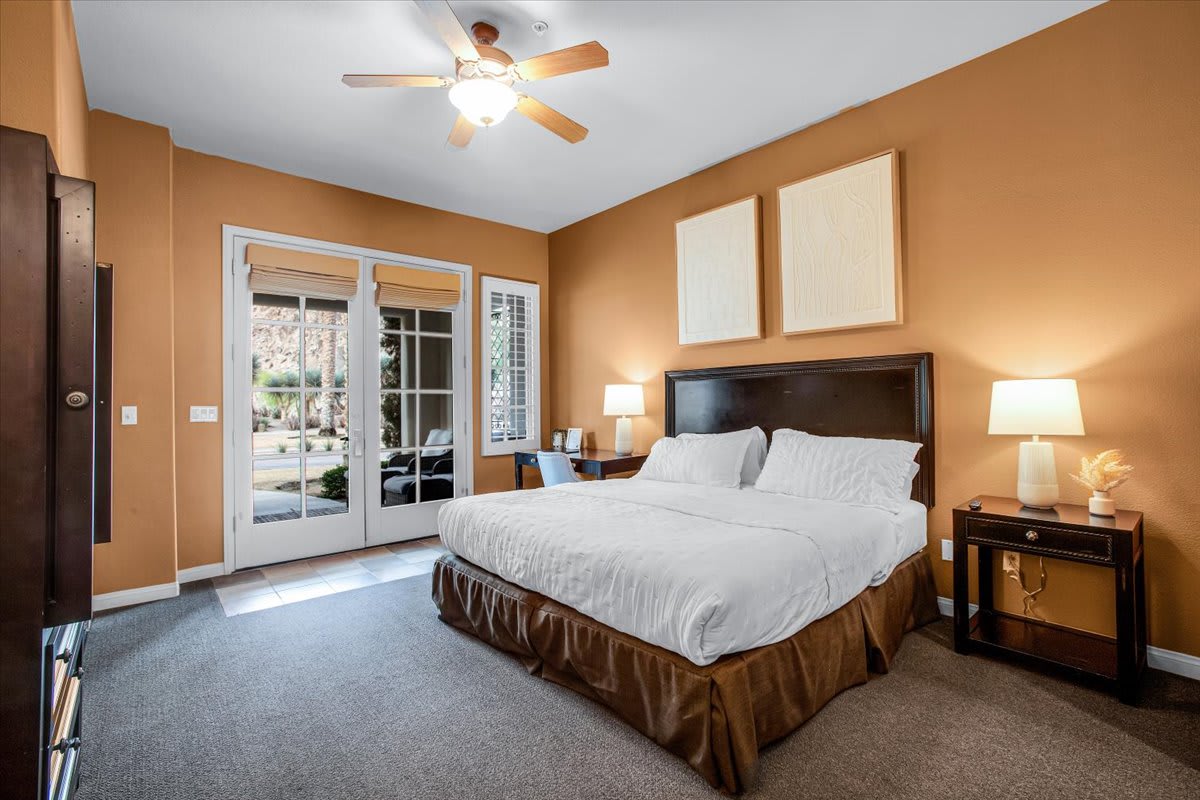 Tranquil Studio with Captivating Desert Views #B - Photo 2