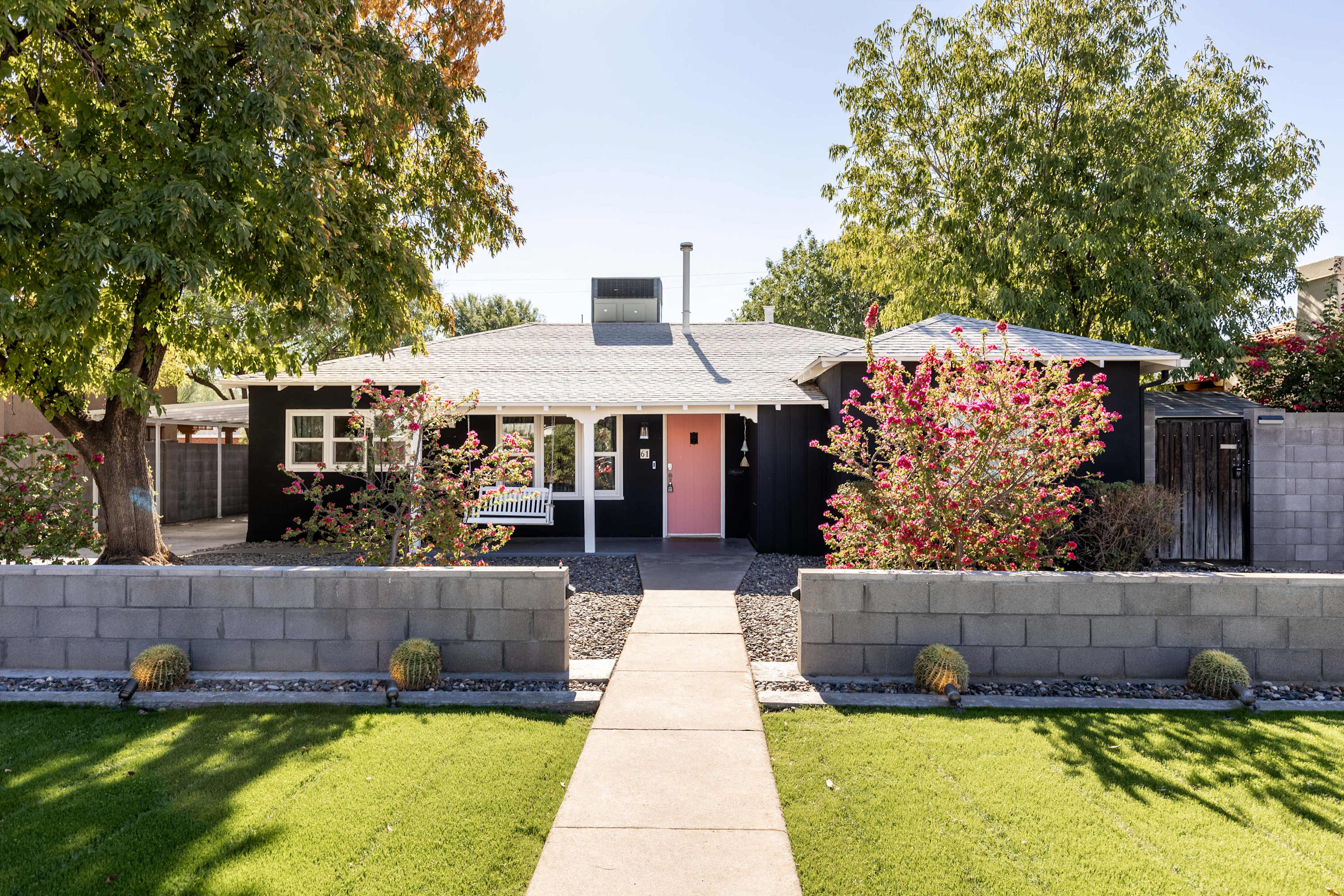 Historic Gem with Pool in the heart of Downtown! - Foto 20