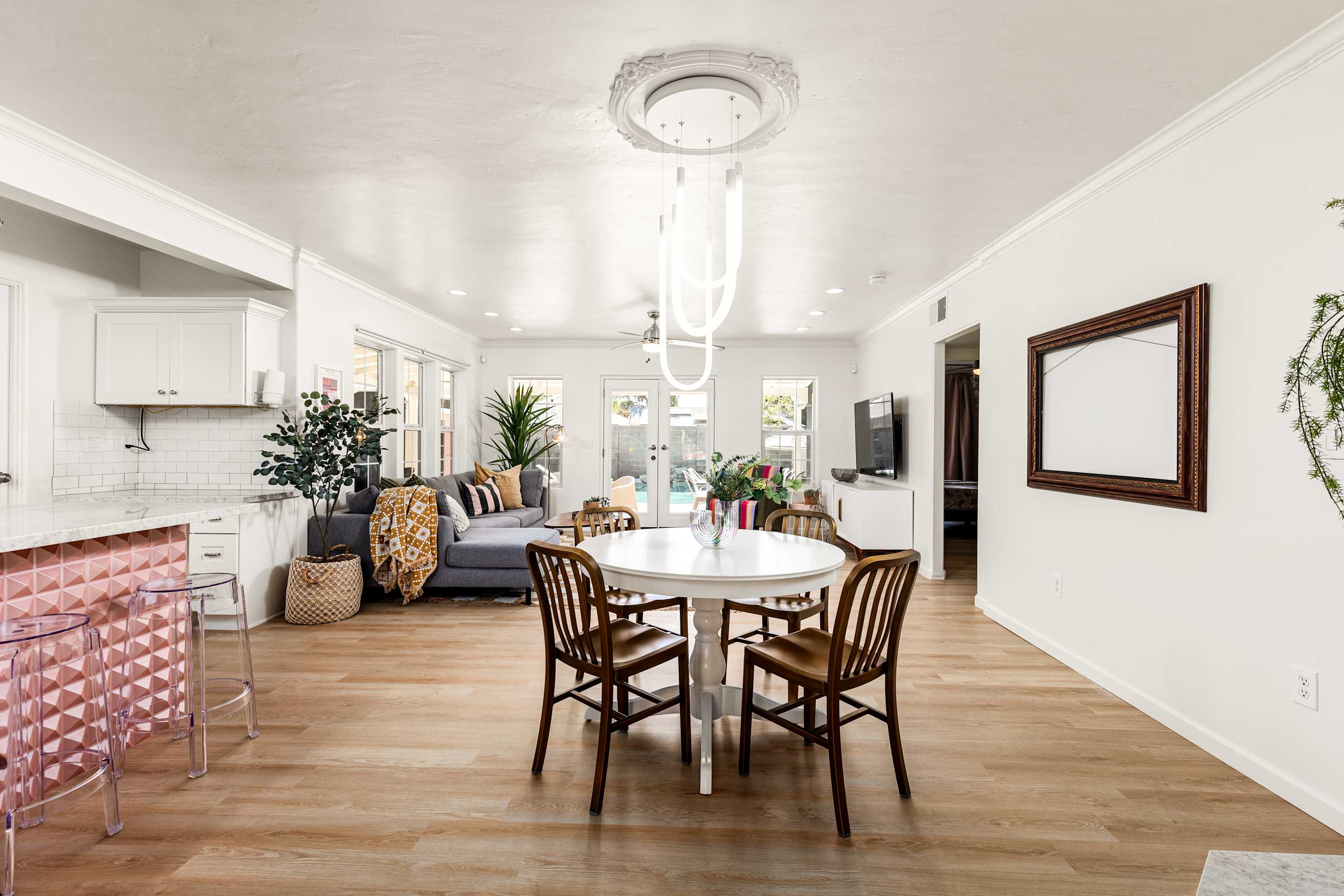Historic Gem with Pool in the heart of Downtown! - Foto 6