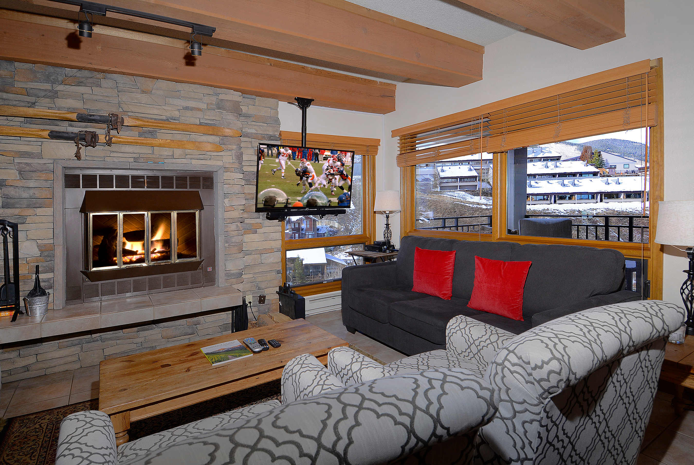 Top Notch Plaza, Ski in/out, Hot tub, tennis — Mt. Crested Butte, CO — vacation rental