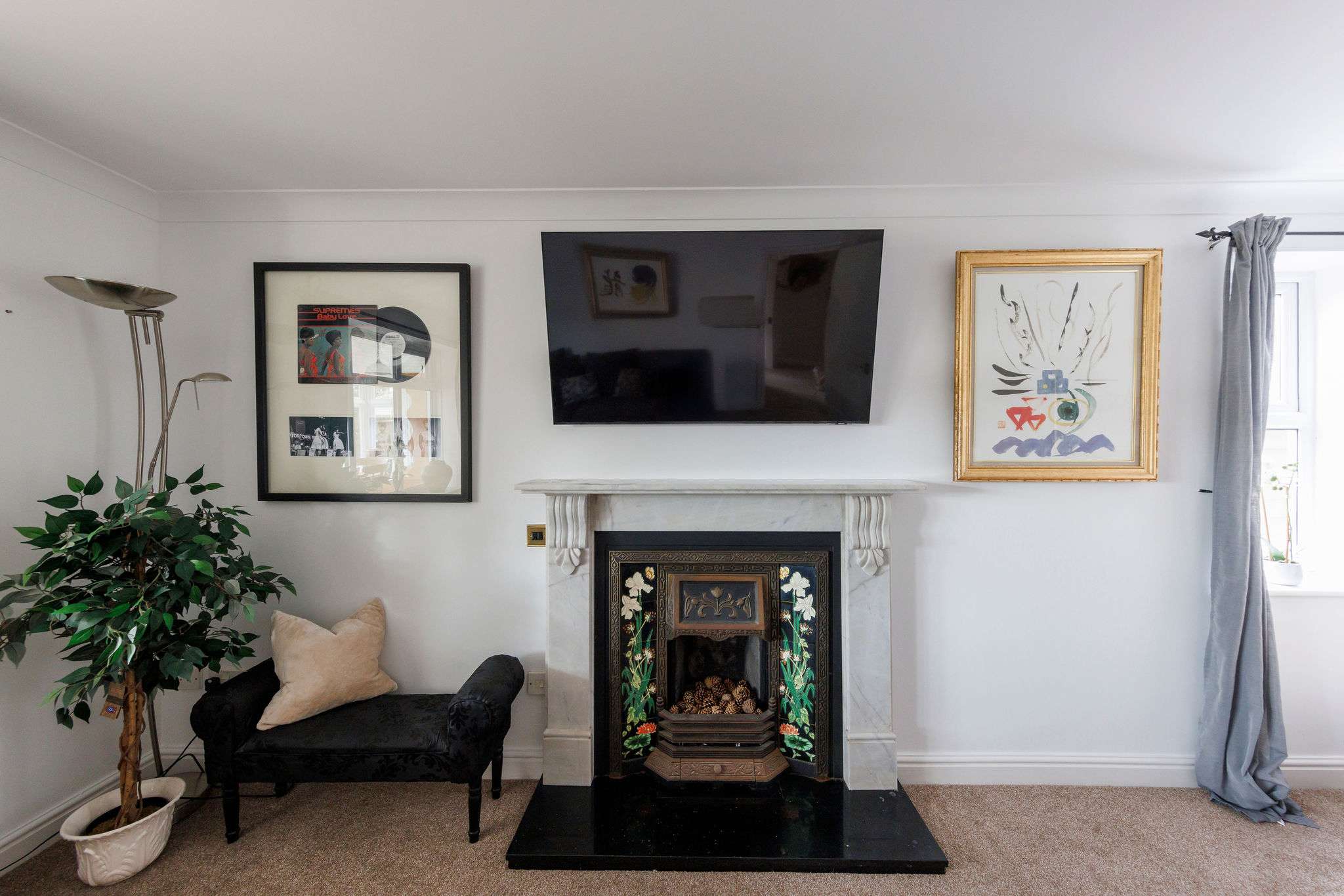 Enjoy a favourite TV show or family film on the wall-mounted Smart TV.