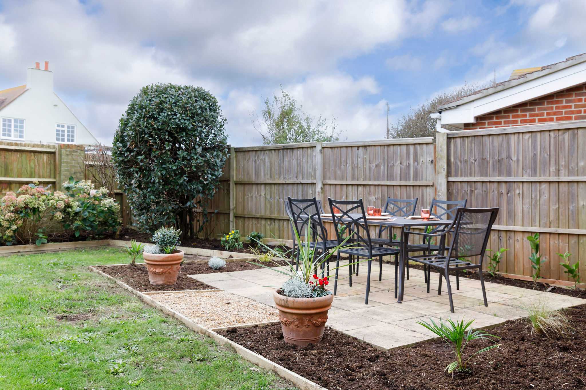 The patio area has recently been completd, with new borders and plants (photos to be update spring/summer 2025).