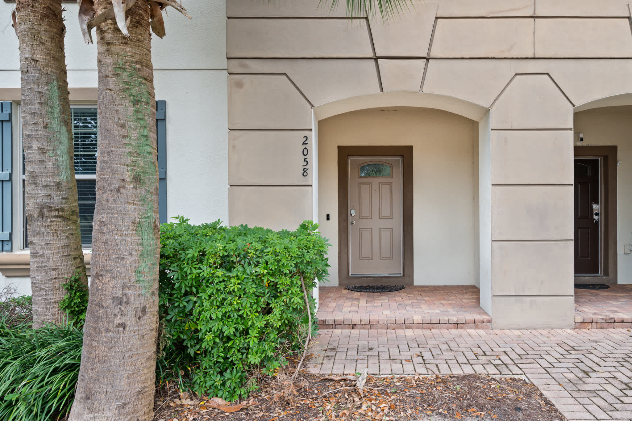 Spacious villa near Disney w/ private pool