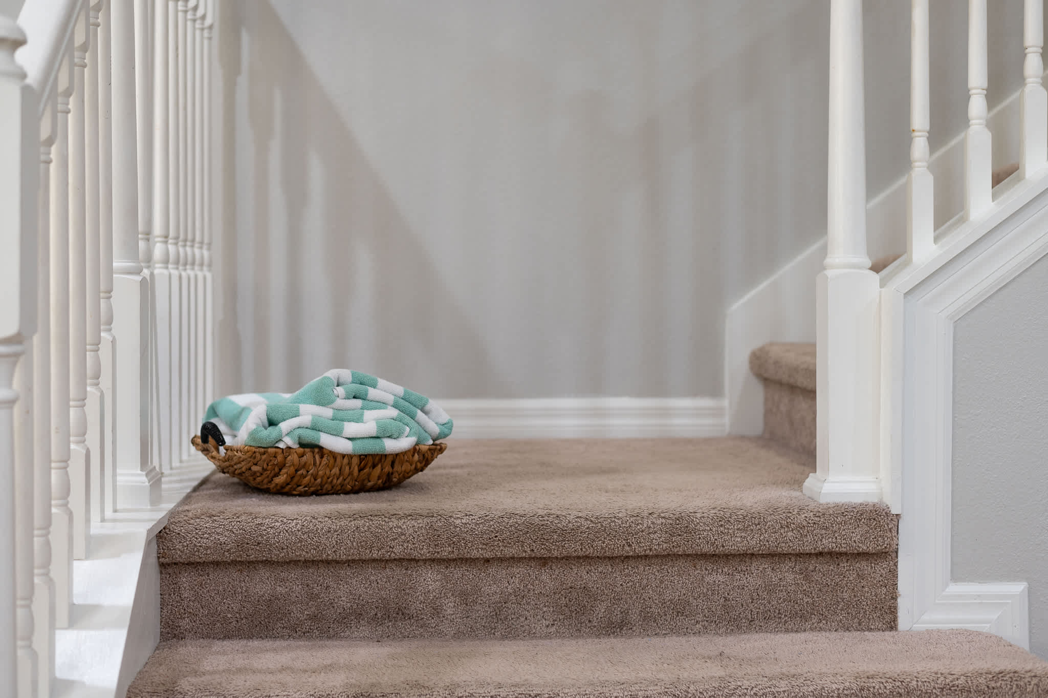 Spacious villa near Disney w/ private pool