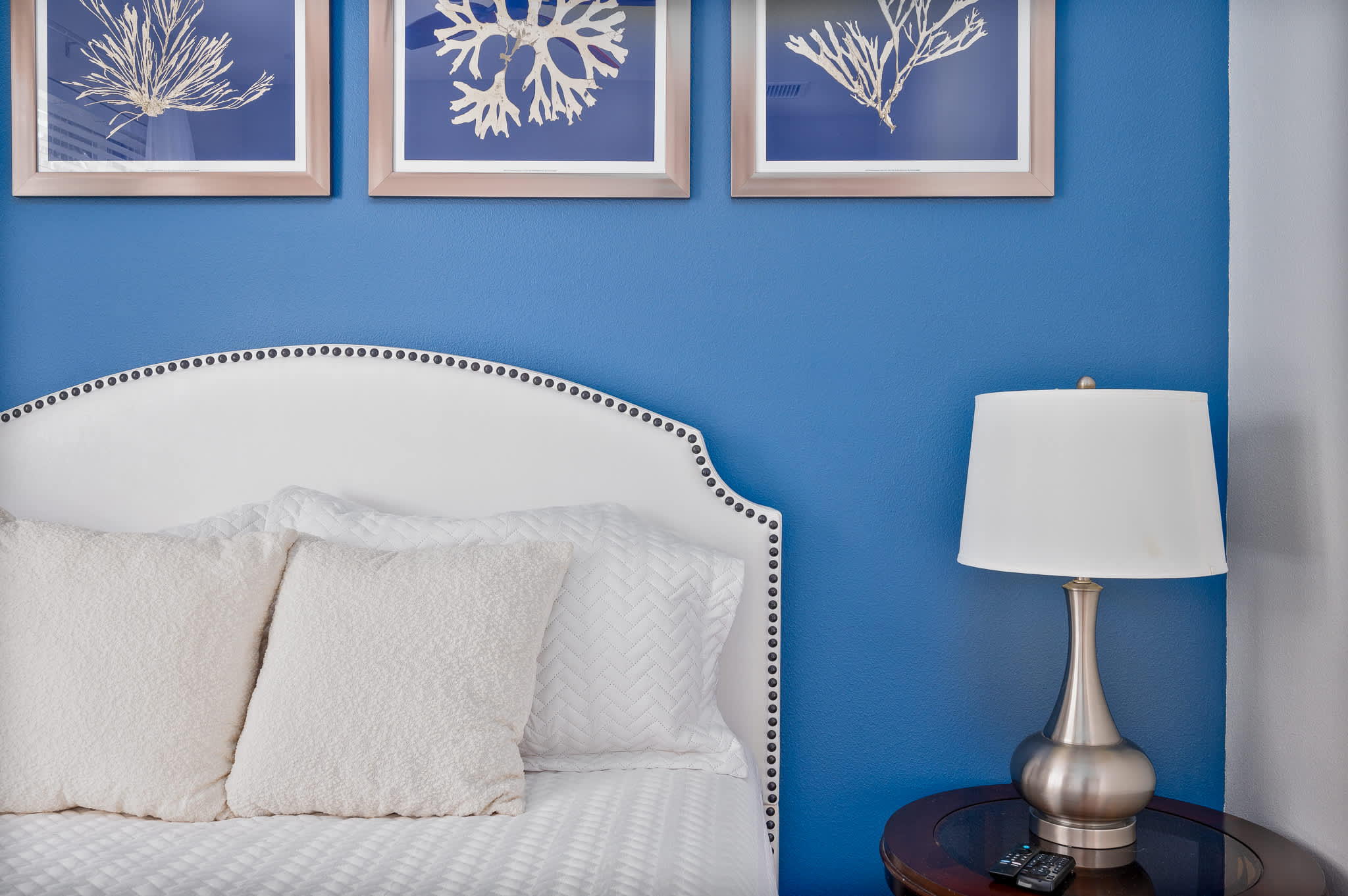 Spacious villa near Disney w/ private pool