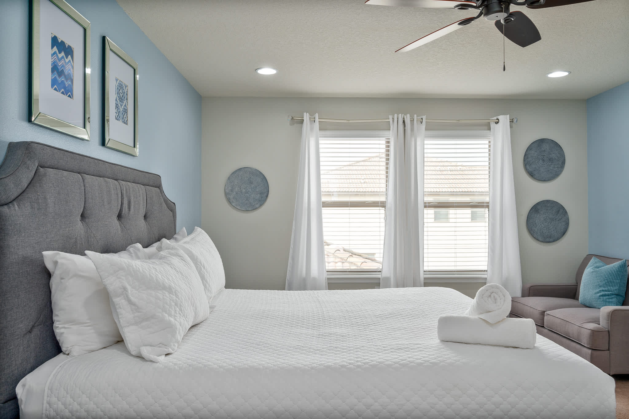 Spacious villa near Disney w/ private pool