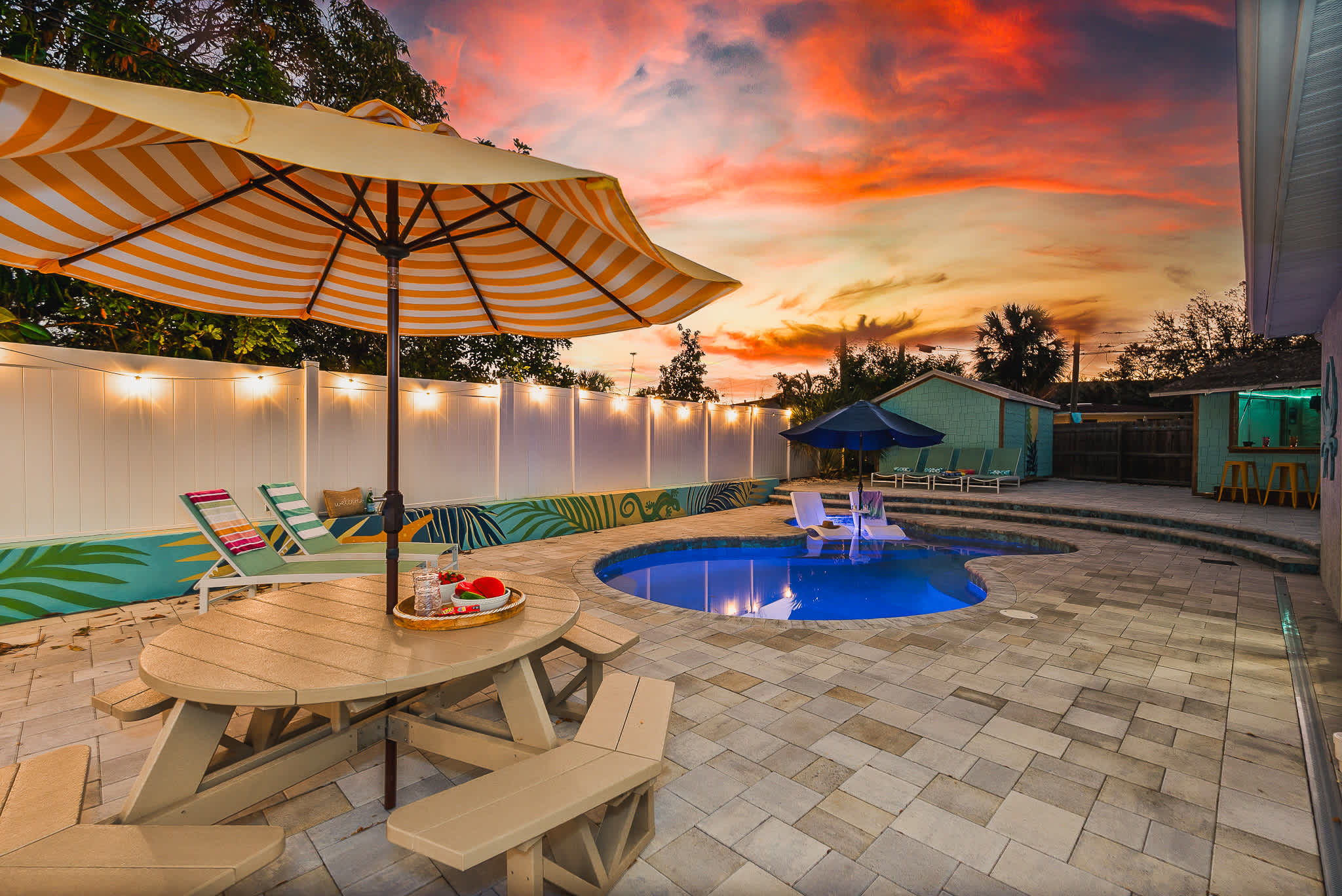 Saltwater Pool + 5min to St Pete Beach