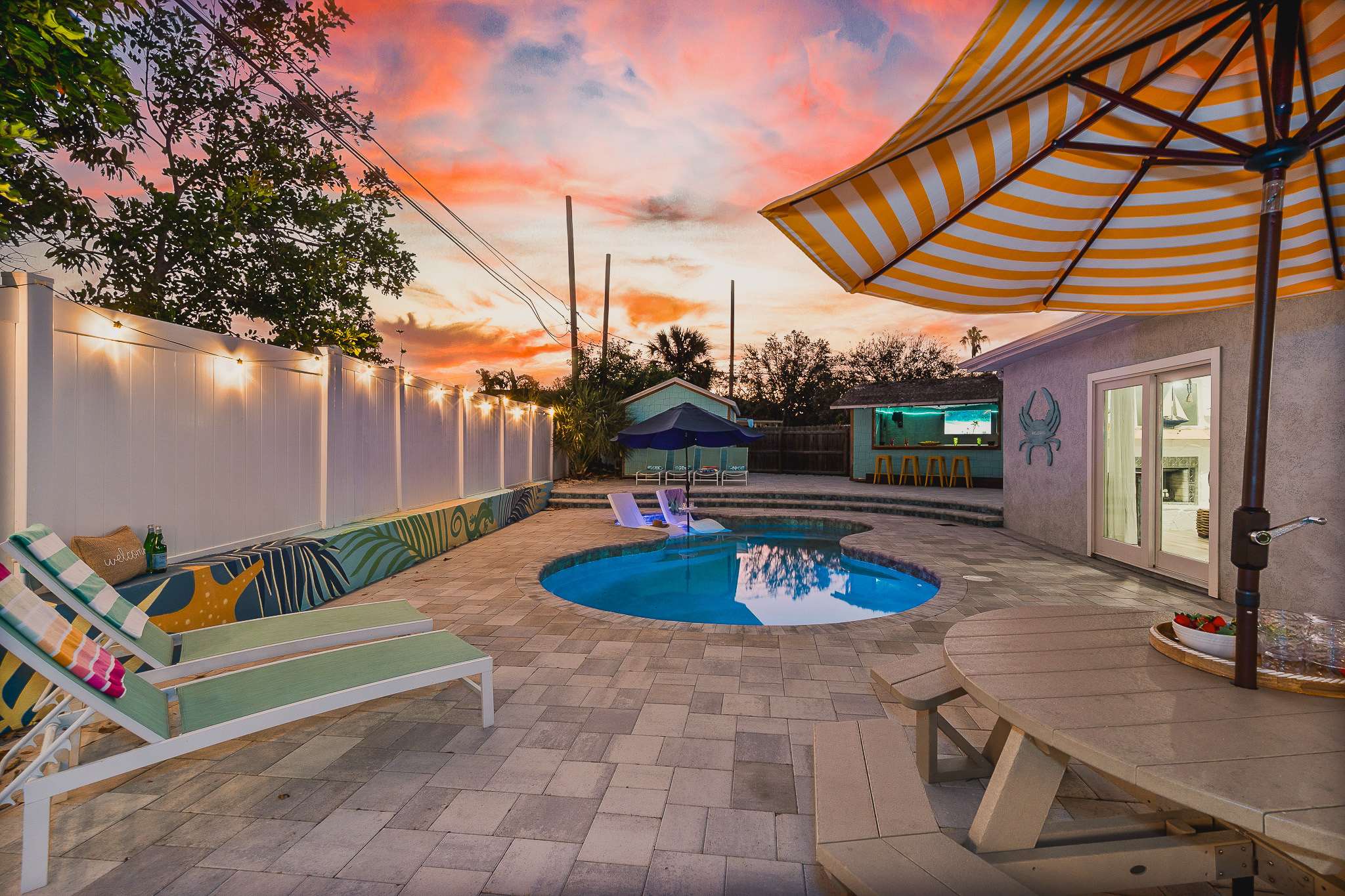 Saltwater Pool + 5min to St Pete Beach