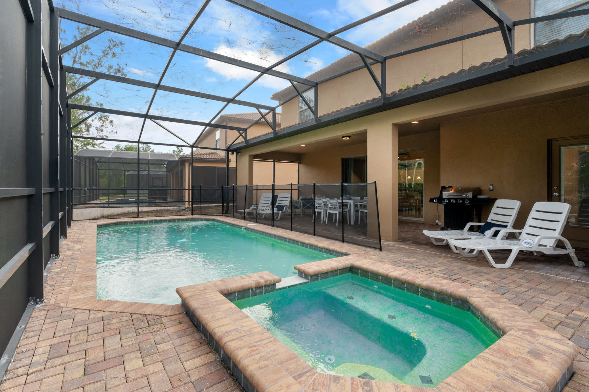 10MI to Disney + Private Pool! Free Waterpark