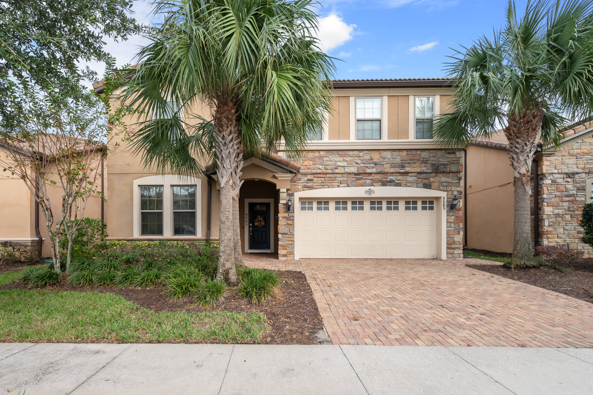 10MI to Disney + Private Pool! Free Waterpark