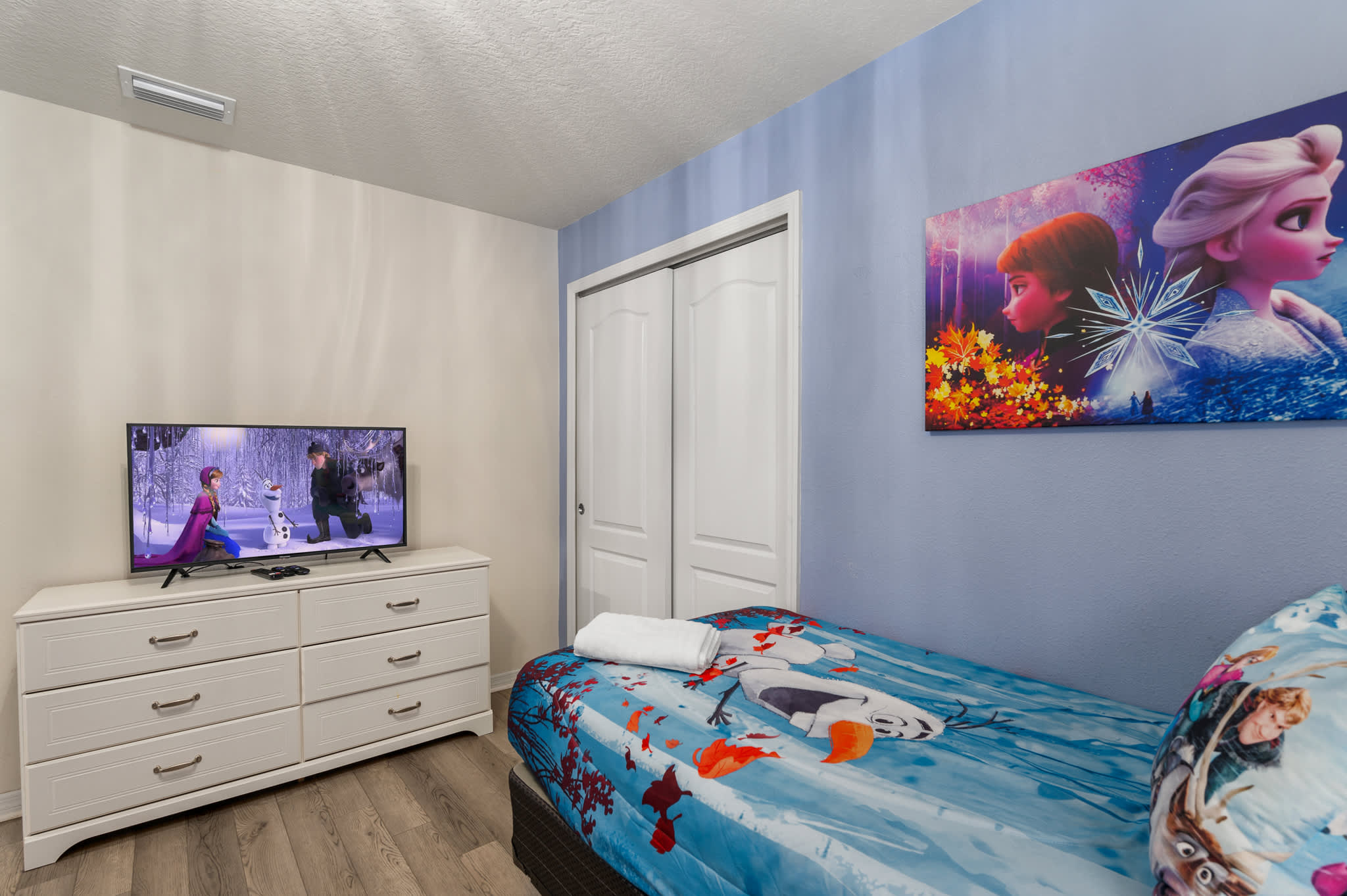 10MI to Disney + Private Pool! Free Waterpark