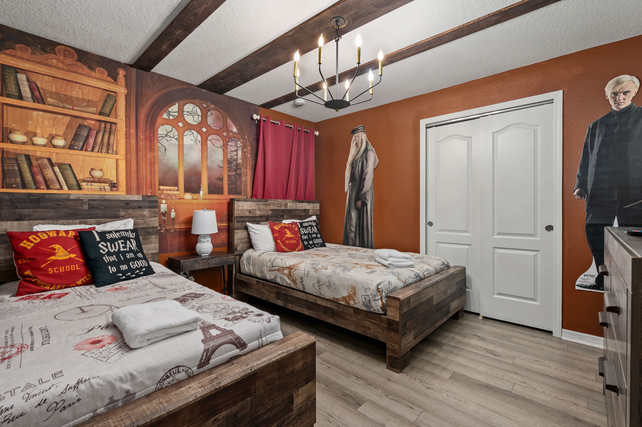 10MI to Disney + Private Pool! Free Waterpark