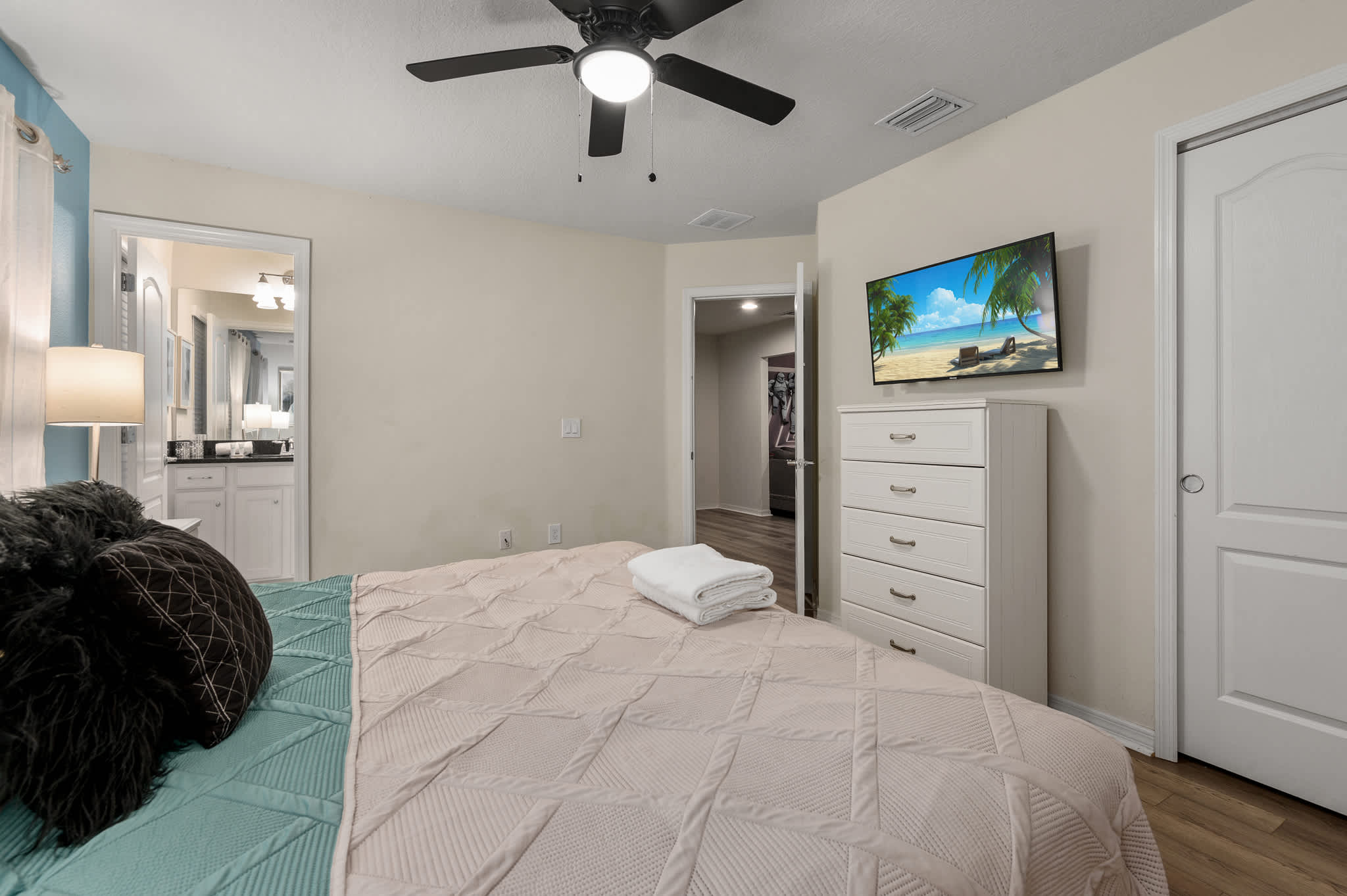 10MI to Disney + Private Pool! Free Waterpark