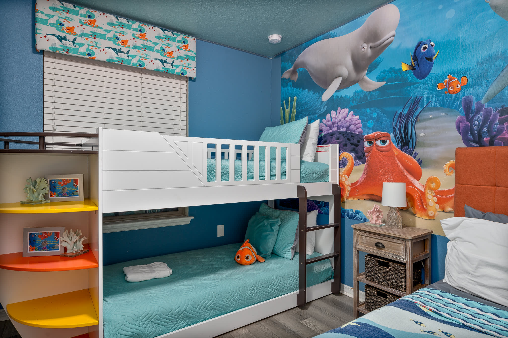 10MI to Disney + Private Pool! Free Waterpark