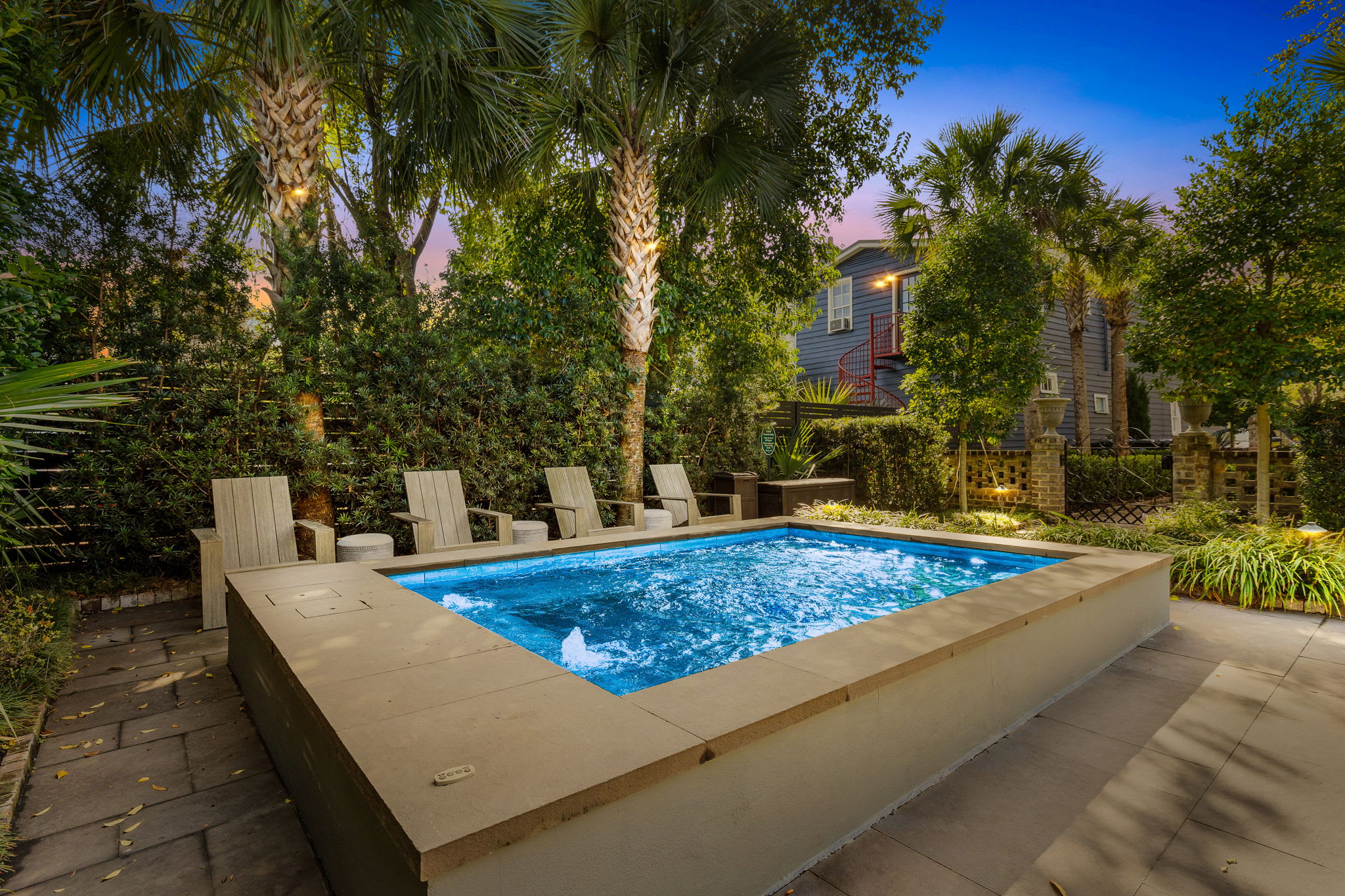 Harleston House | Unit B | Sleeps 7