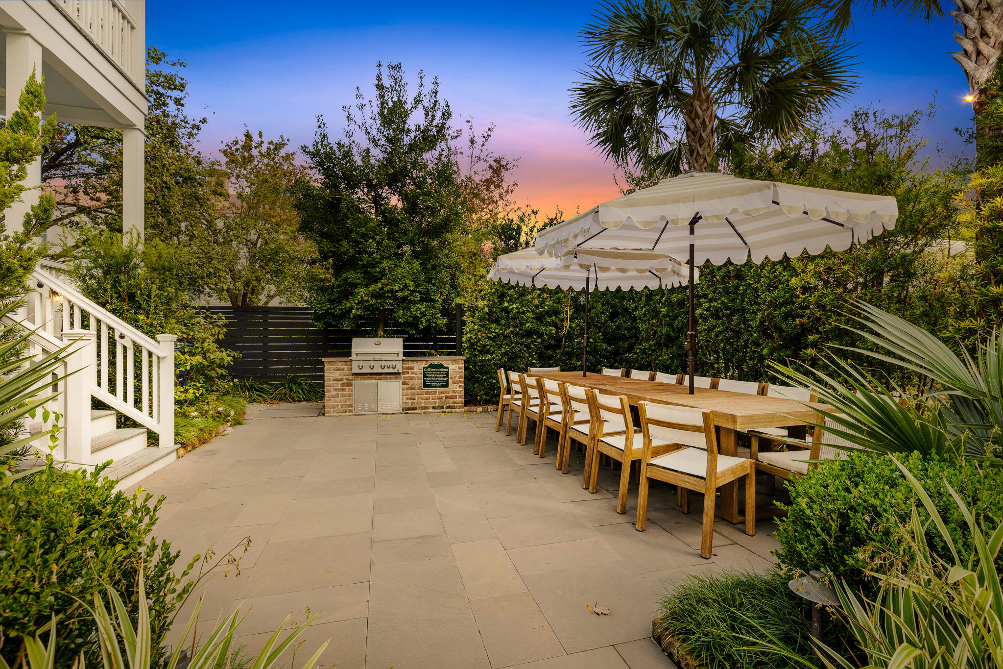 Harleston House | Unit B | Sleeps 7