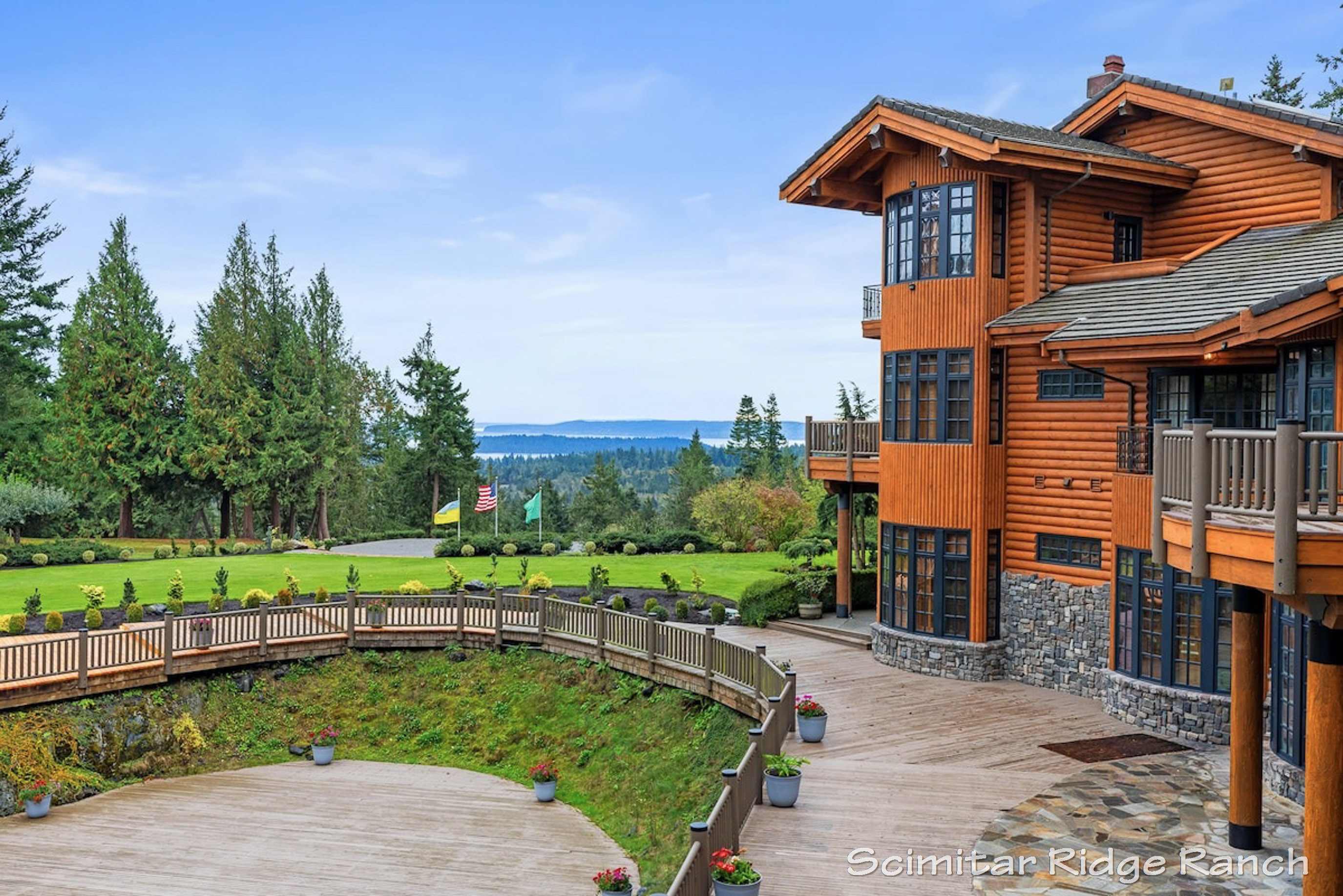 Luxurious Lodge With Indoor Pool And Scenic Views - Exquisite Haven - Anacortes, WA