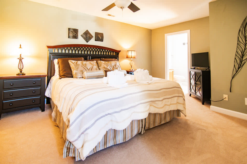 Upstairs King Bedroom with TV