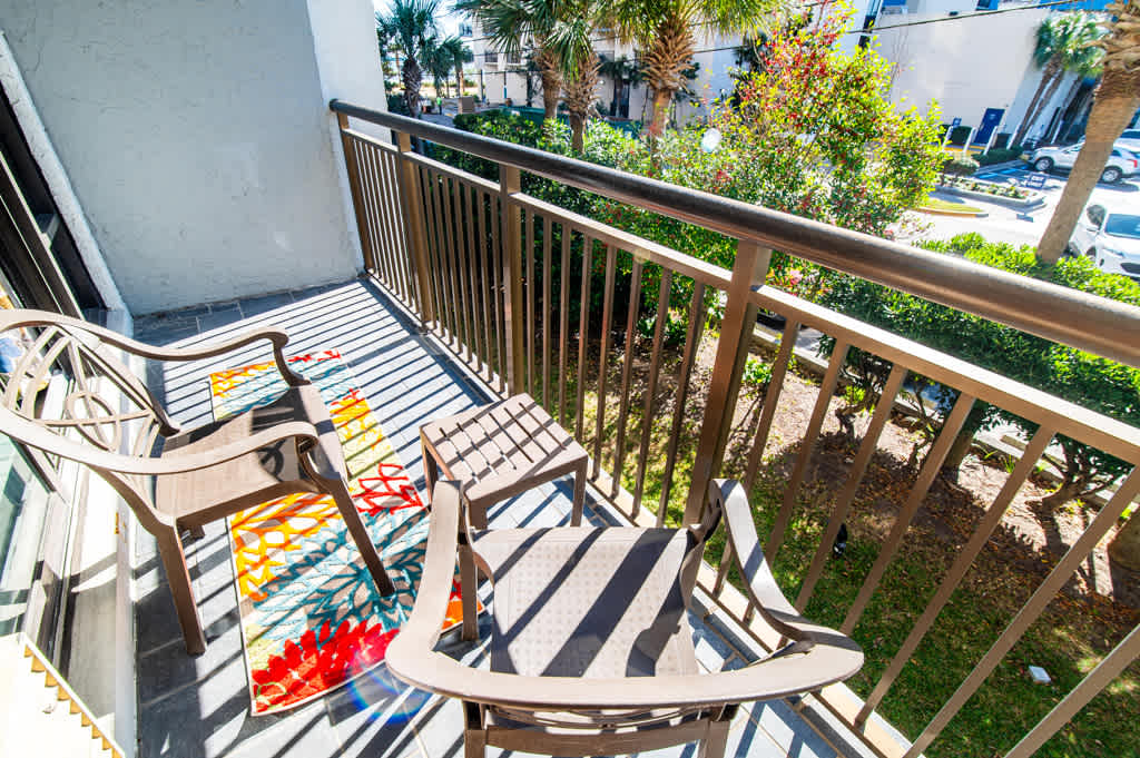 Oceanfront Resort Suite w Lazy River