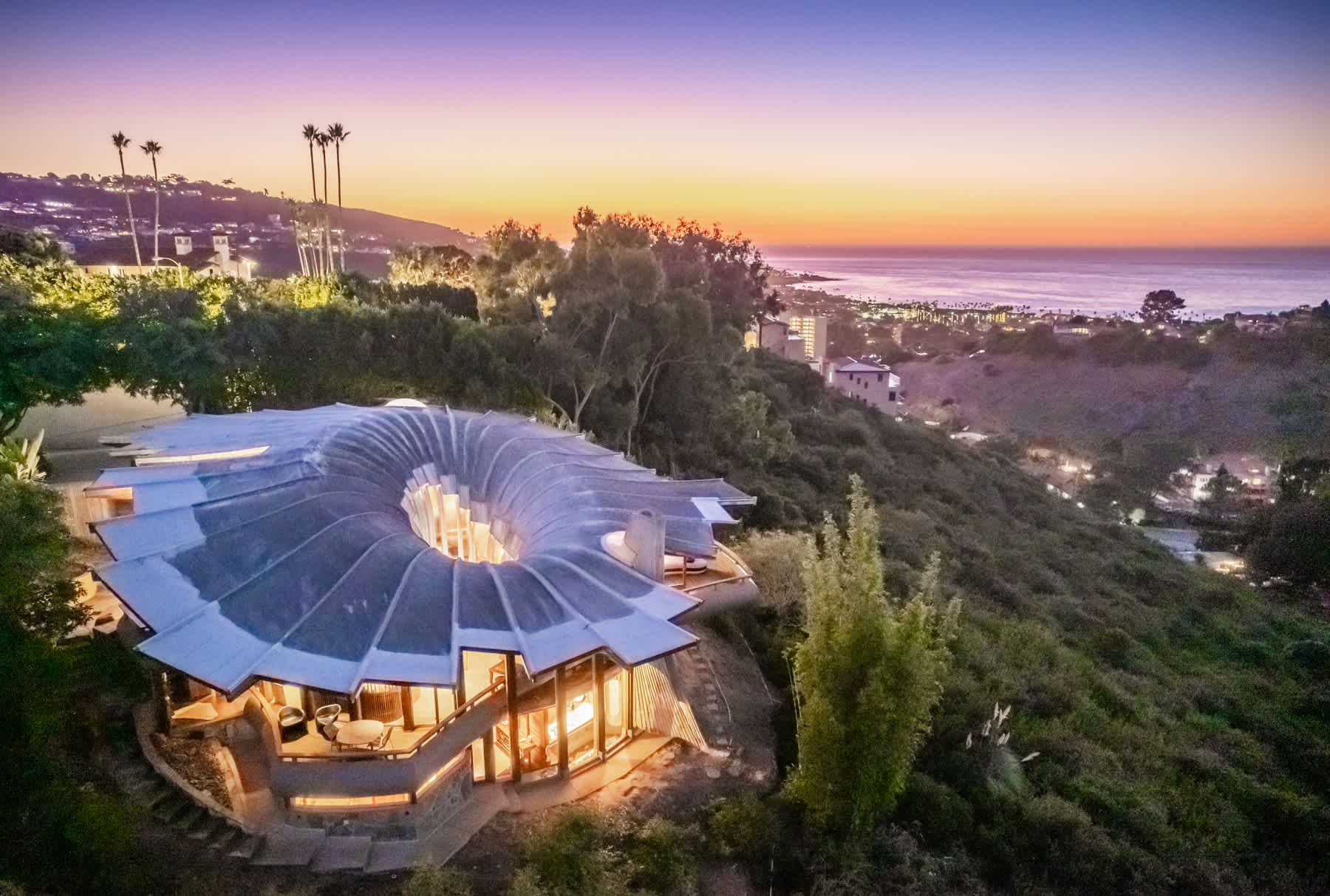 The Lotus House -Iconic La Jolla Home- Ocean Views | San Diego