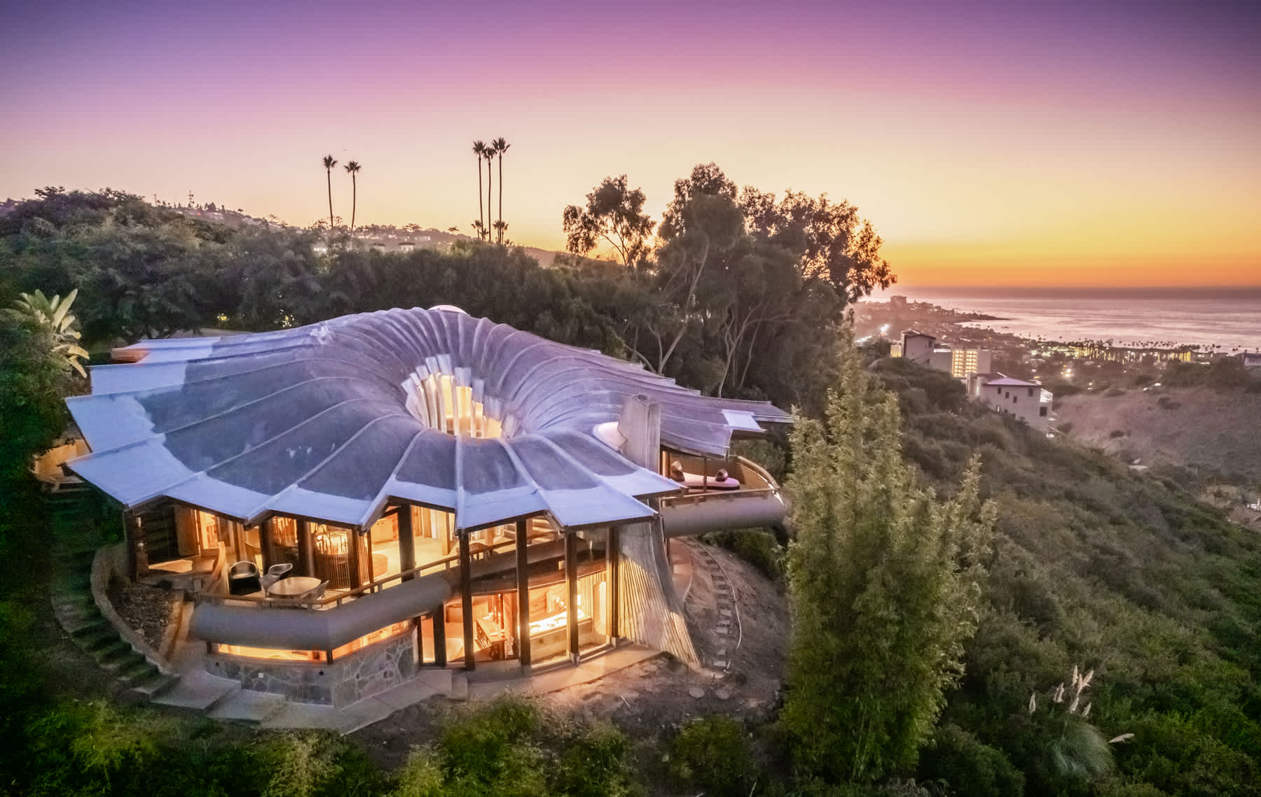 The Lotus House -Iconic La Jolla Home- Ocean Views | San Diego