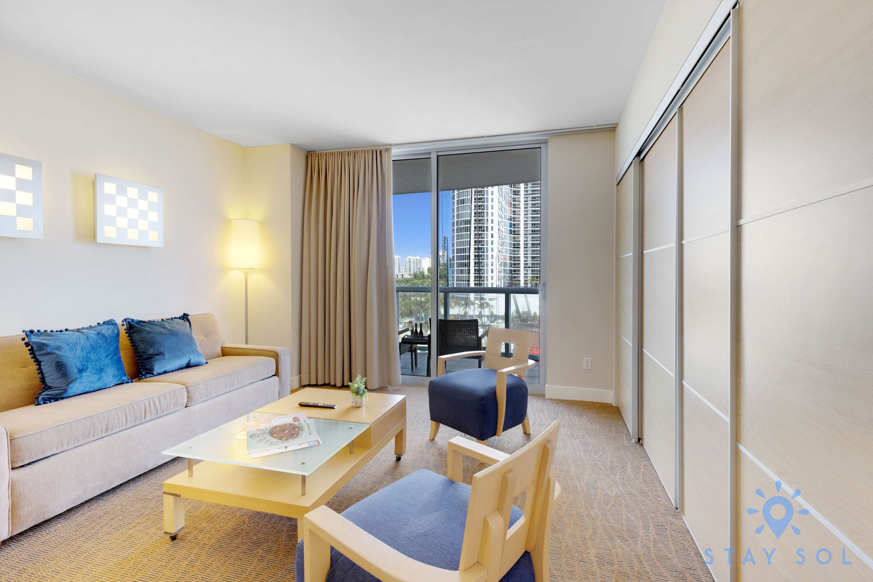 Oceanview 1BR • Balcony Retreat