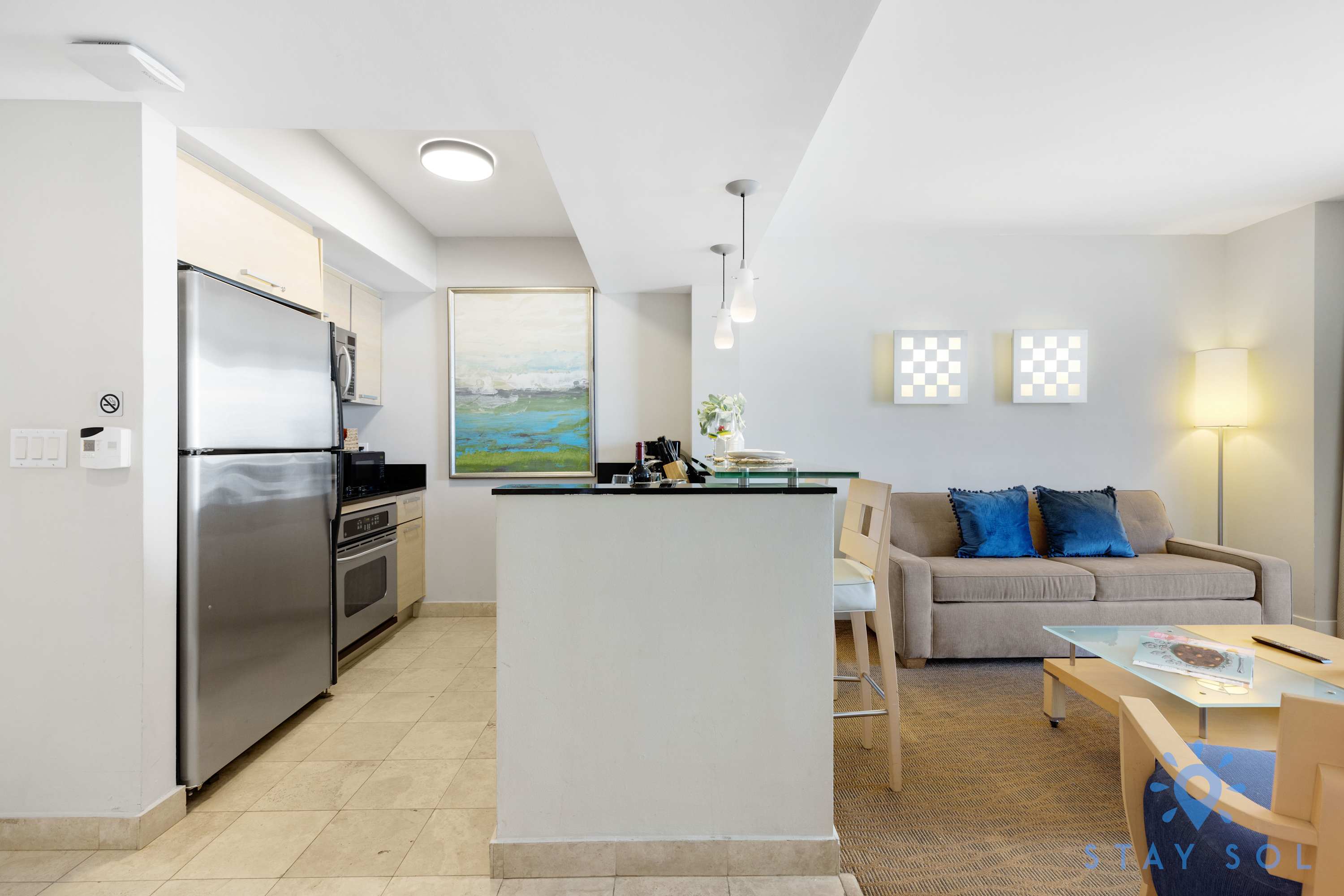 Oceanview 1BR • Balcony Retreat