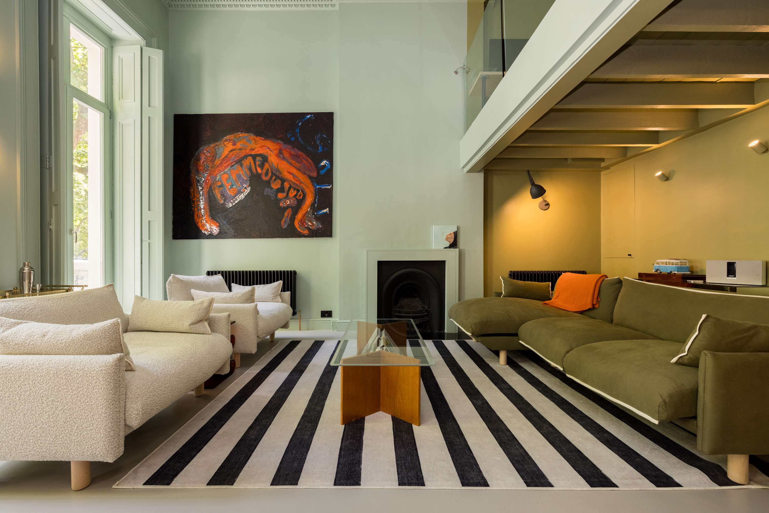 Beautiful Paddington Loft-Style Apartment in Westbourne Terrace 12 W2 3UW - Property image 3 - VivreStays