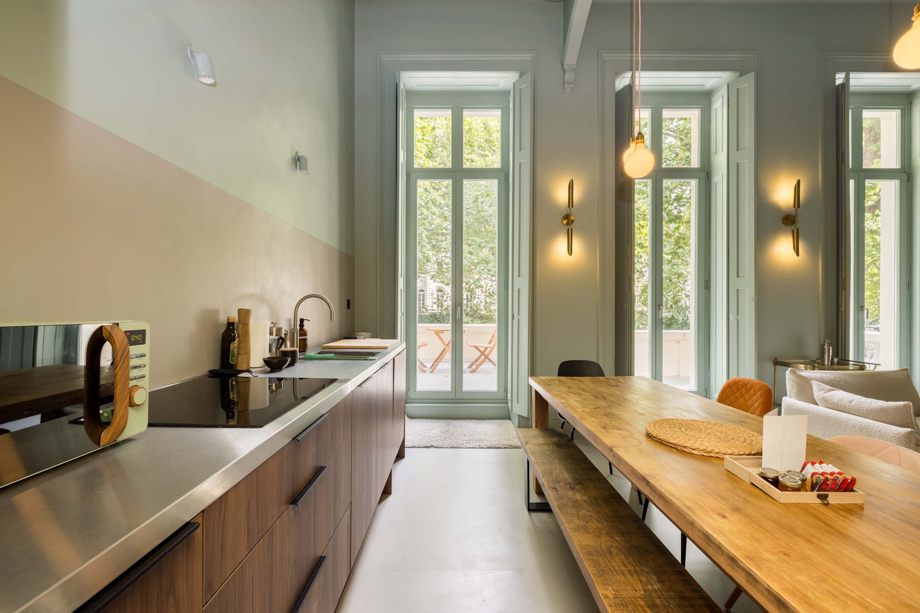 Beautiful Paddington Loft-Style Apartment in Westbourne Terrace 12 W2 3UW - Property image 9 - VivreStays