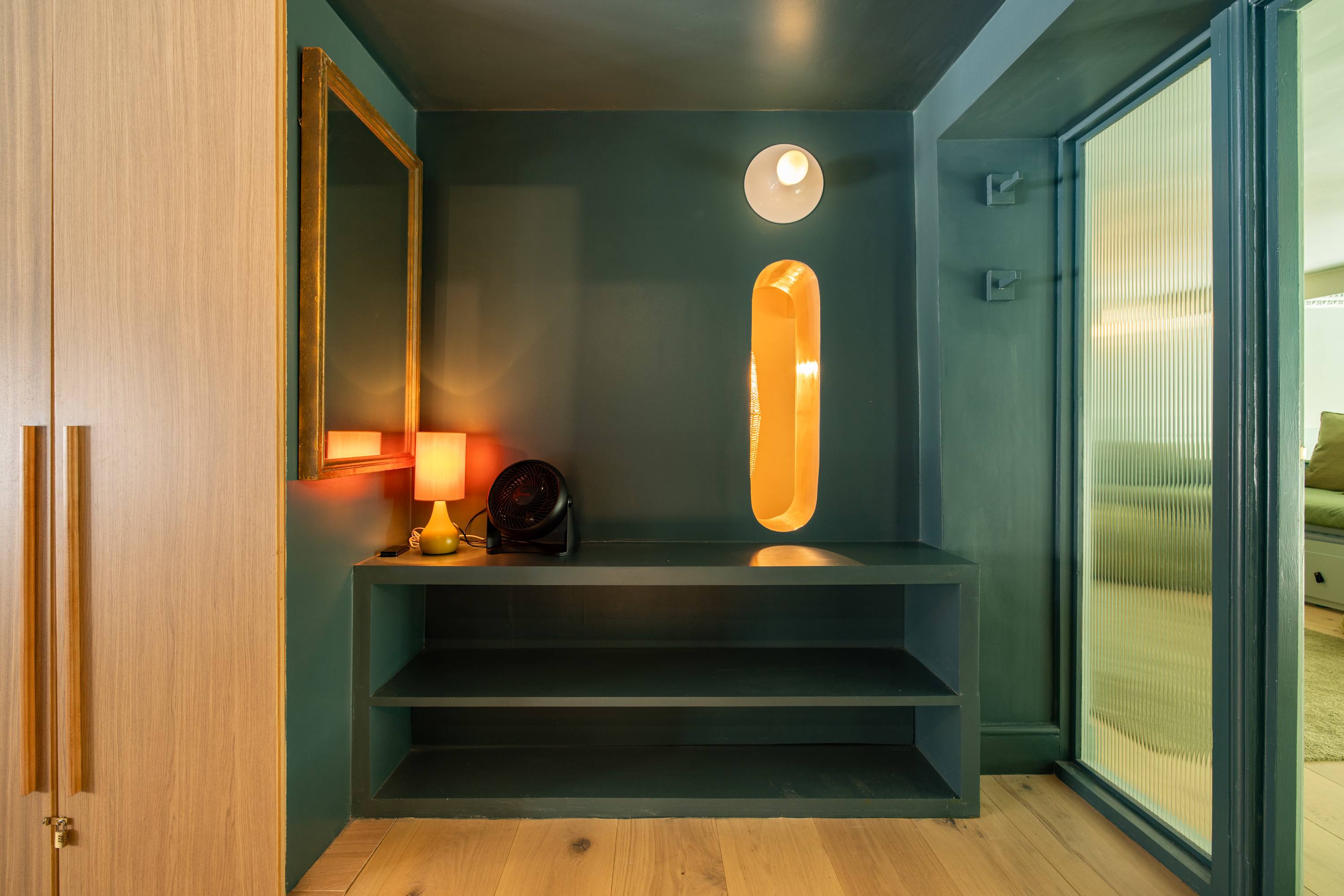 Beautiful Paddington Loft-Style Apartment in Westbourne Terrace 12 W2 3UW - Property image 24 - VivreStays
