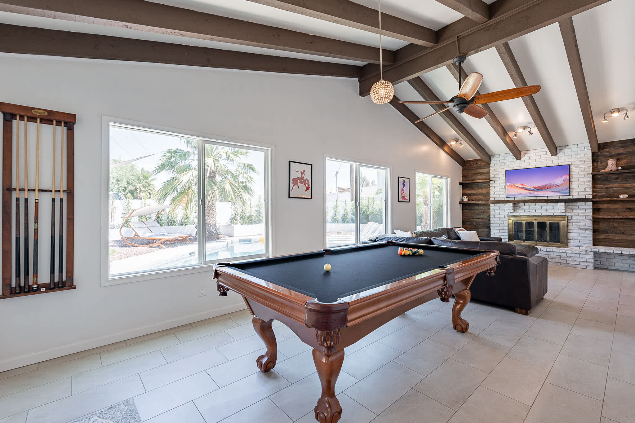 4 Br Tempe Retreat: Pool | Putt Putt | Pool Table 3