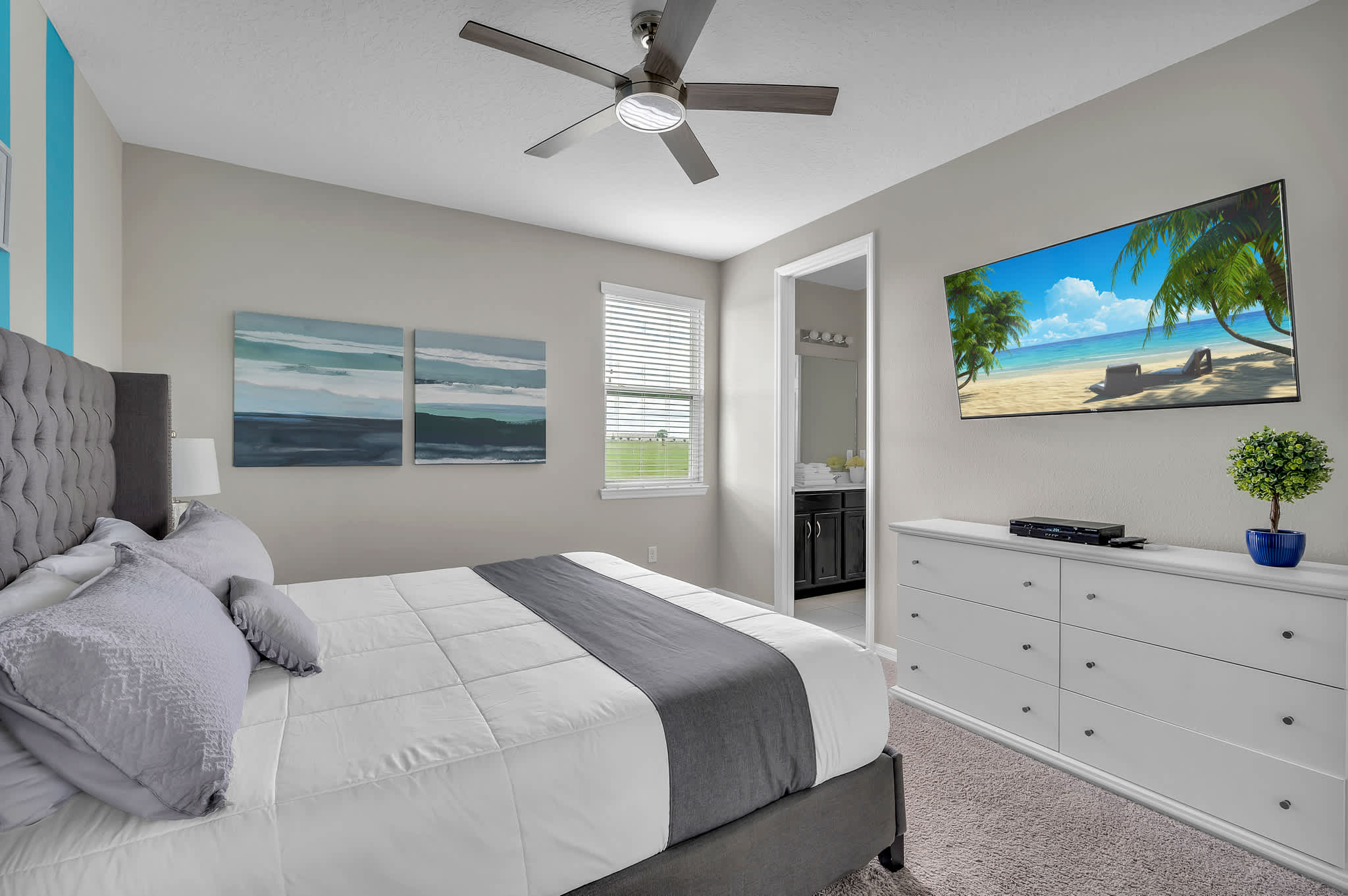 Spacious villa near Disney w/ game room & heated pool