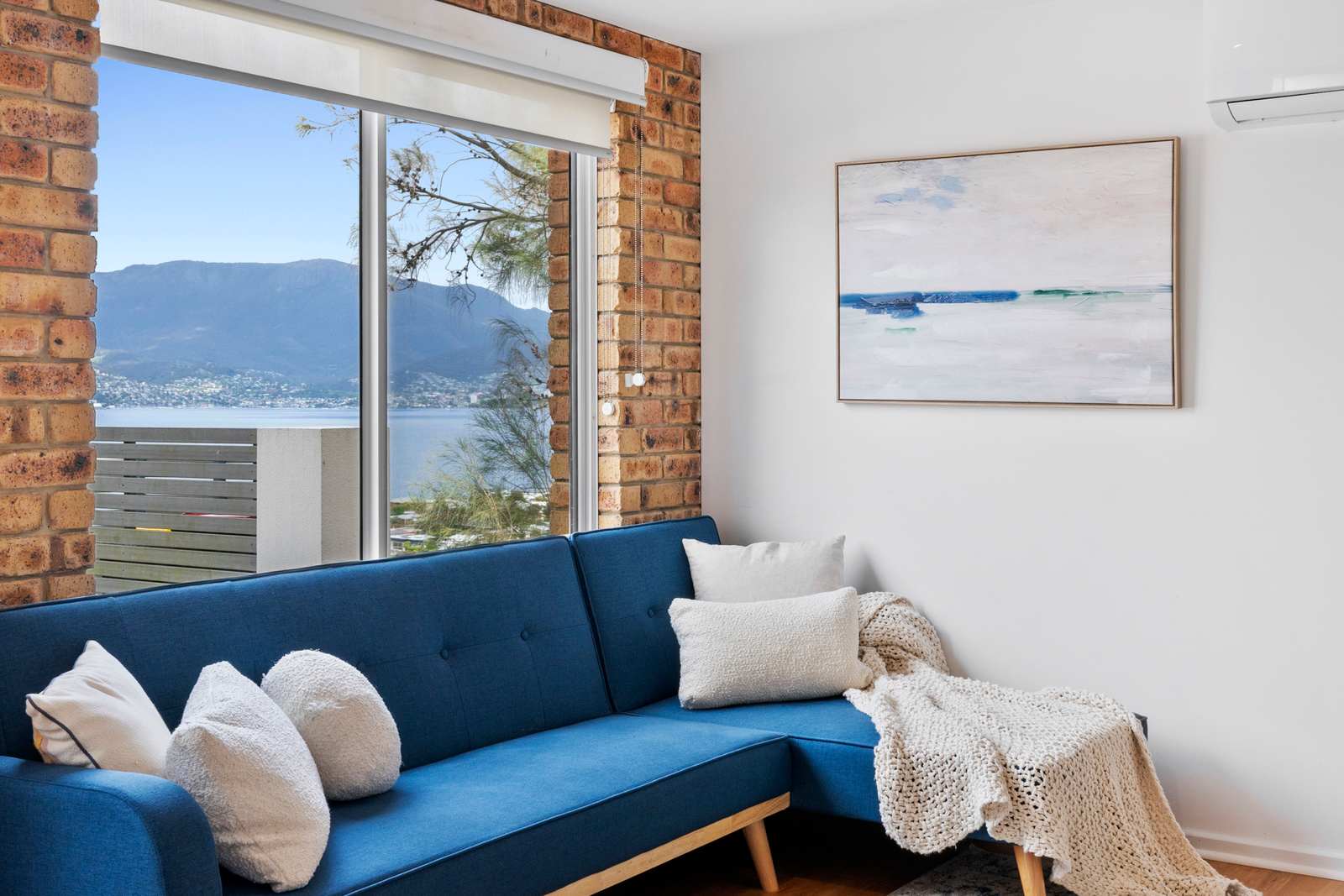 'Hillside Studio' self-contained with City Views. — Howrah, TAS — vacation rental