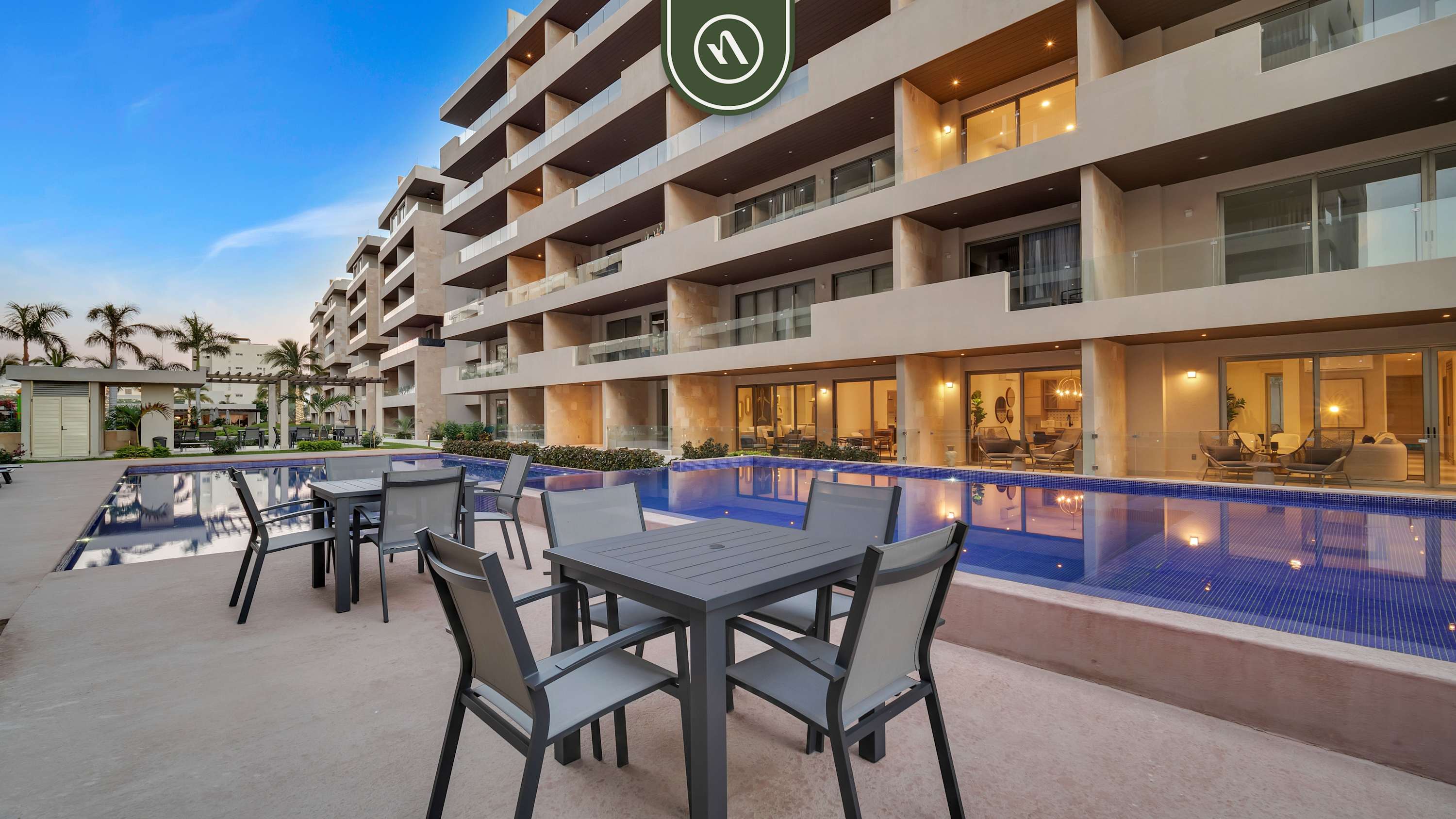 Stylish 2 BR Condo Near to the Beach - Pool - Foto 1