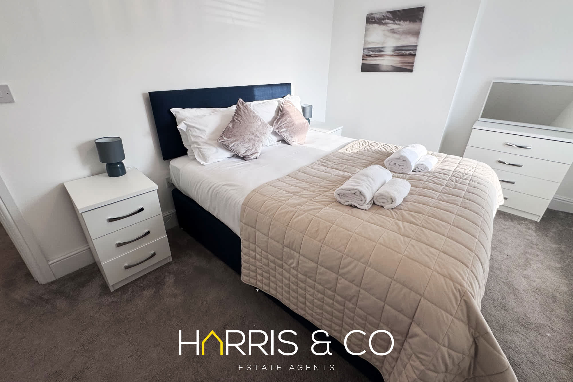 The Artic Tern - A Sea View Retreat in The Esplanade 25 FY7 6HF - Property image 6 - VivreStays