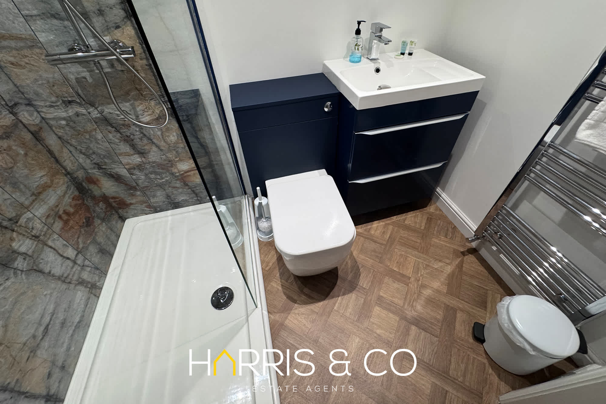 The Little Tern - A Cosy Coastal Retreat in The Esplanade 25 FY7 6HF - Property image 6 - VivreStays
