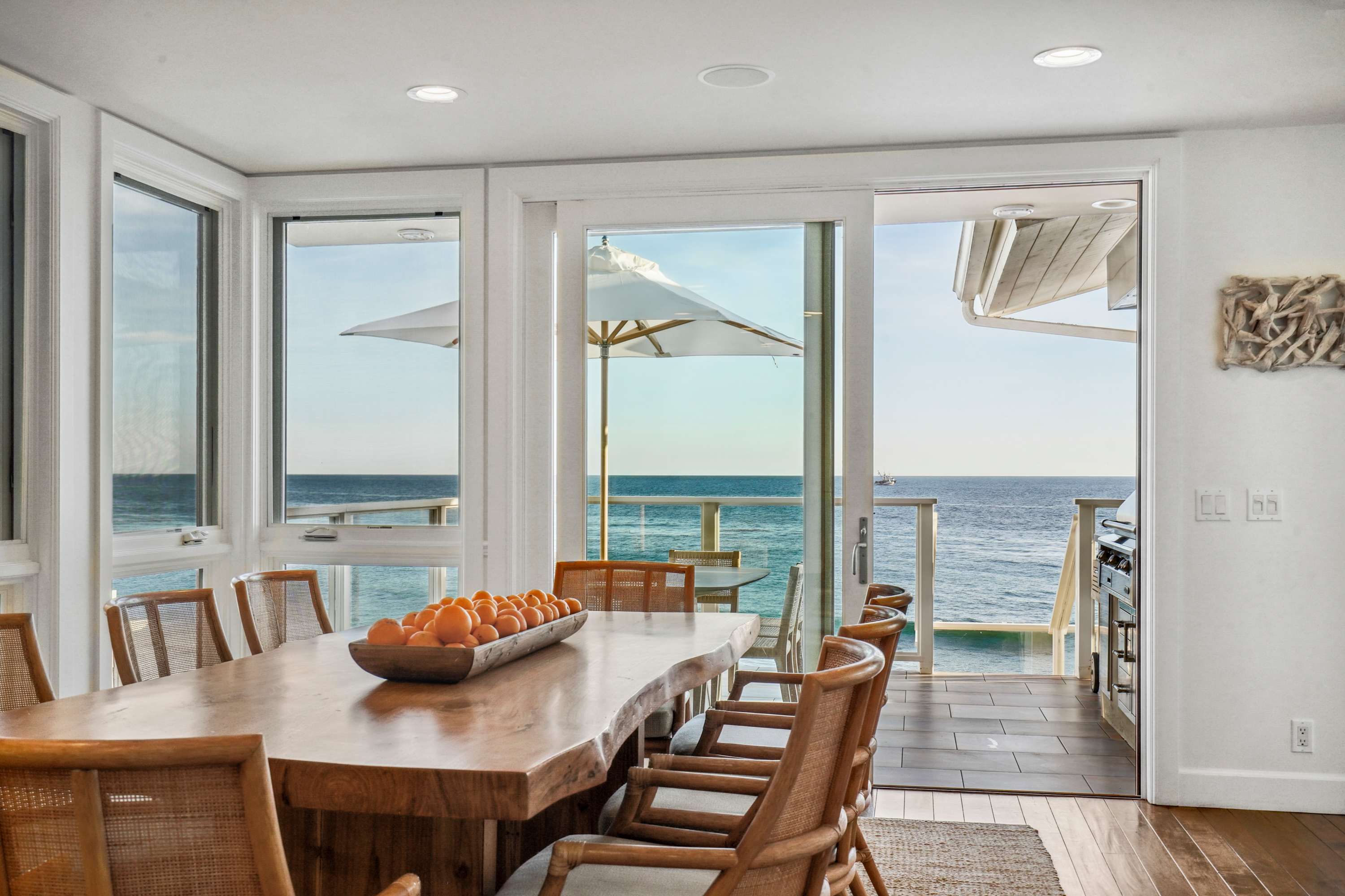 The Getaway Oceanfront Villa in Malibu by Stay Awhile Villas — Malibu, CA — vacation rental