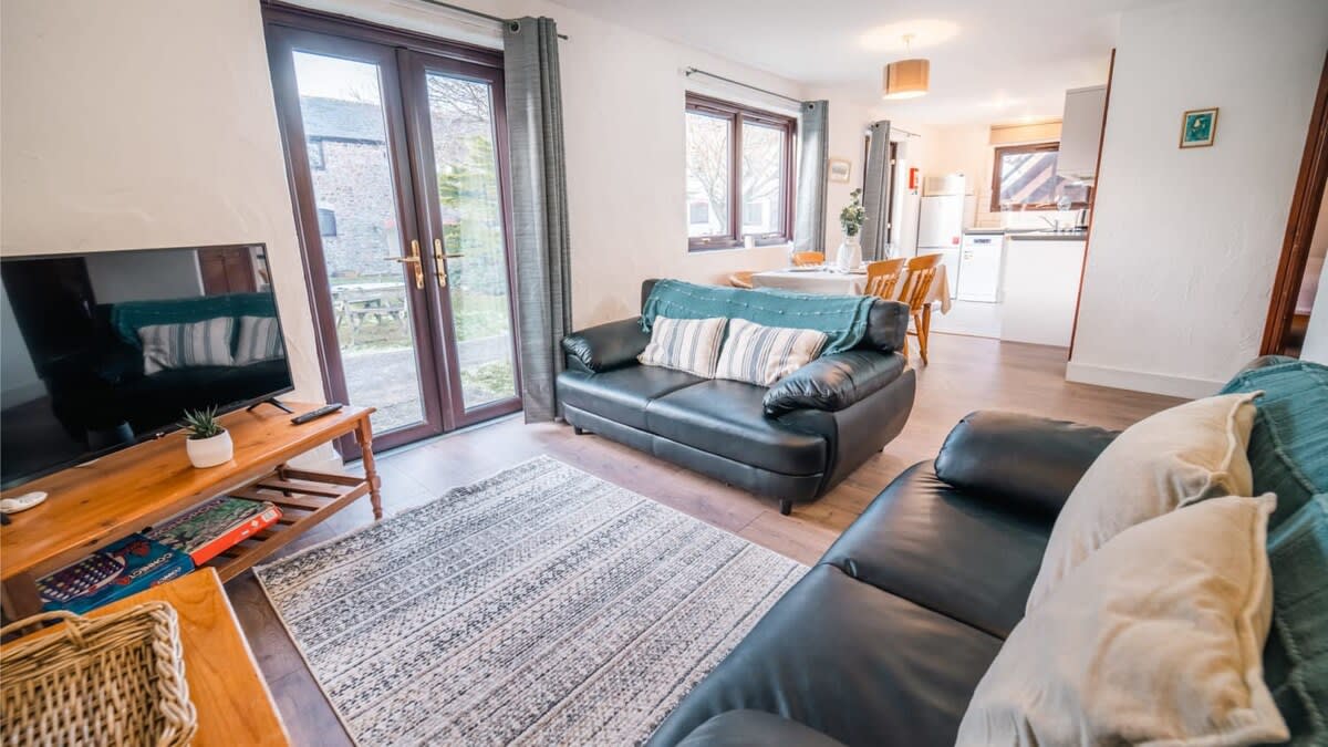 Combination of 2 Fantastic Coastal Cottages n Bude