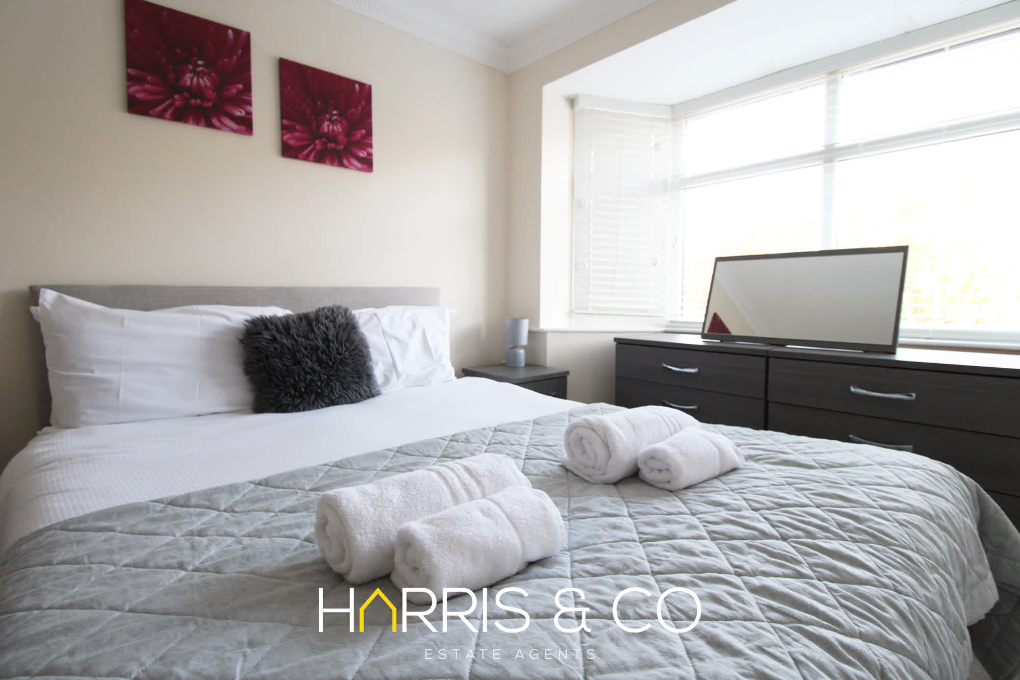 Poolfoot Villas in Heys Street FY5 4JS - Property image 7 - VivreStays