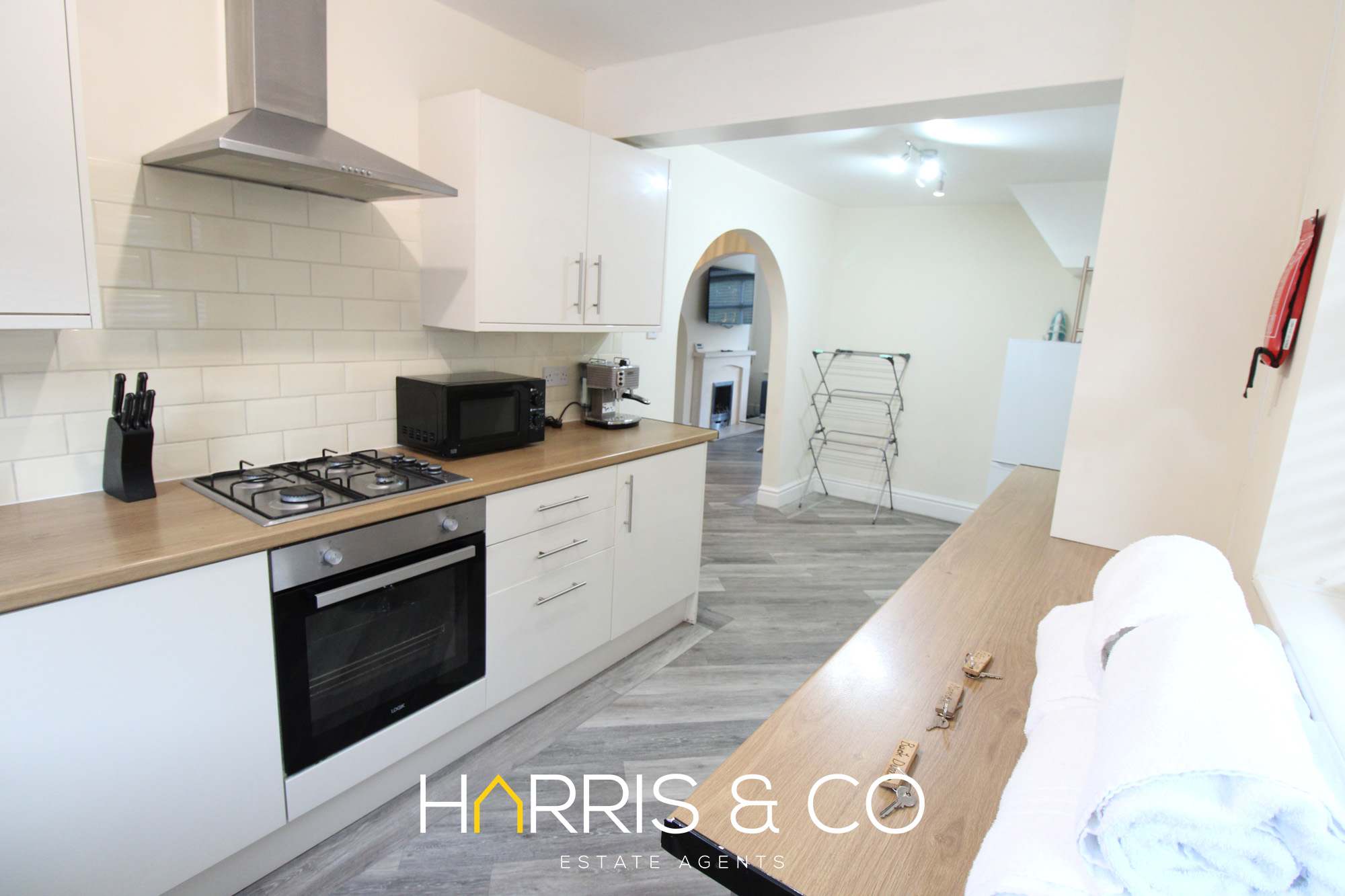 Poolfoot Villas in Heys Street FY5 4JS - Property image 18 - VivreStays
